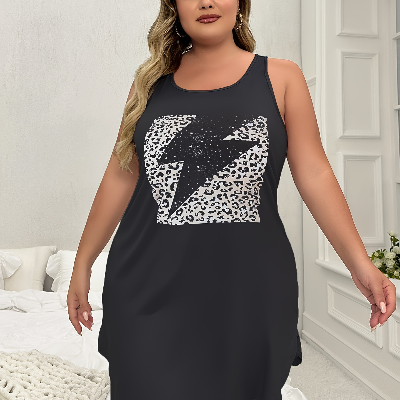 

Women's Casual Nightdress, Plus Size Leopard & Lightning Print Round Neck Racer Back Tank Sleep Dress