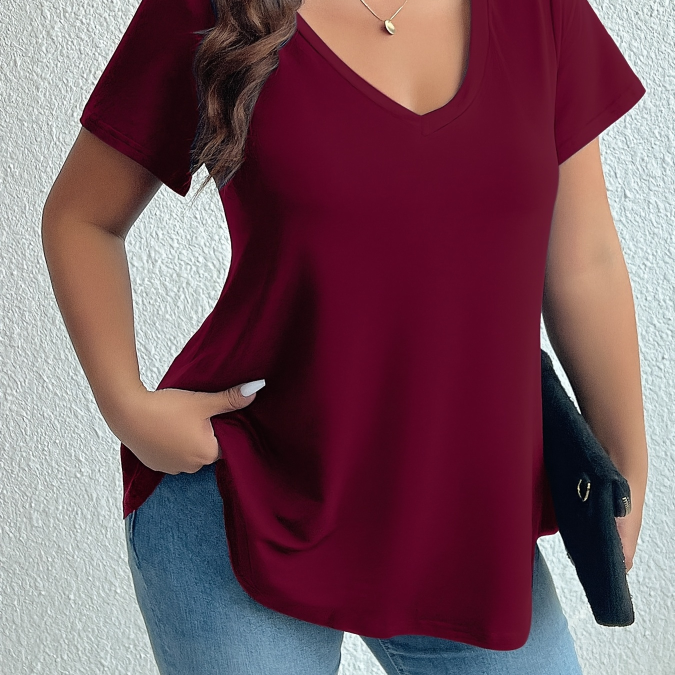 

Plus Size Casual V-neck T-shirt - Polyester With Stretch, Solid Color, Knit Fabric, Summer Top With Short Sleeves