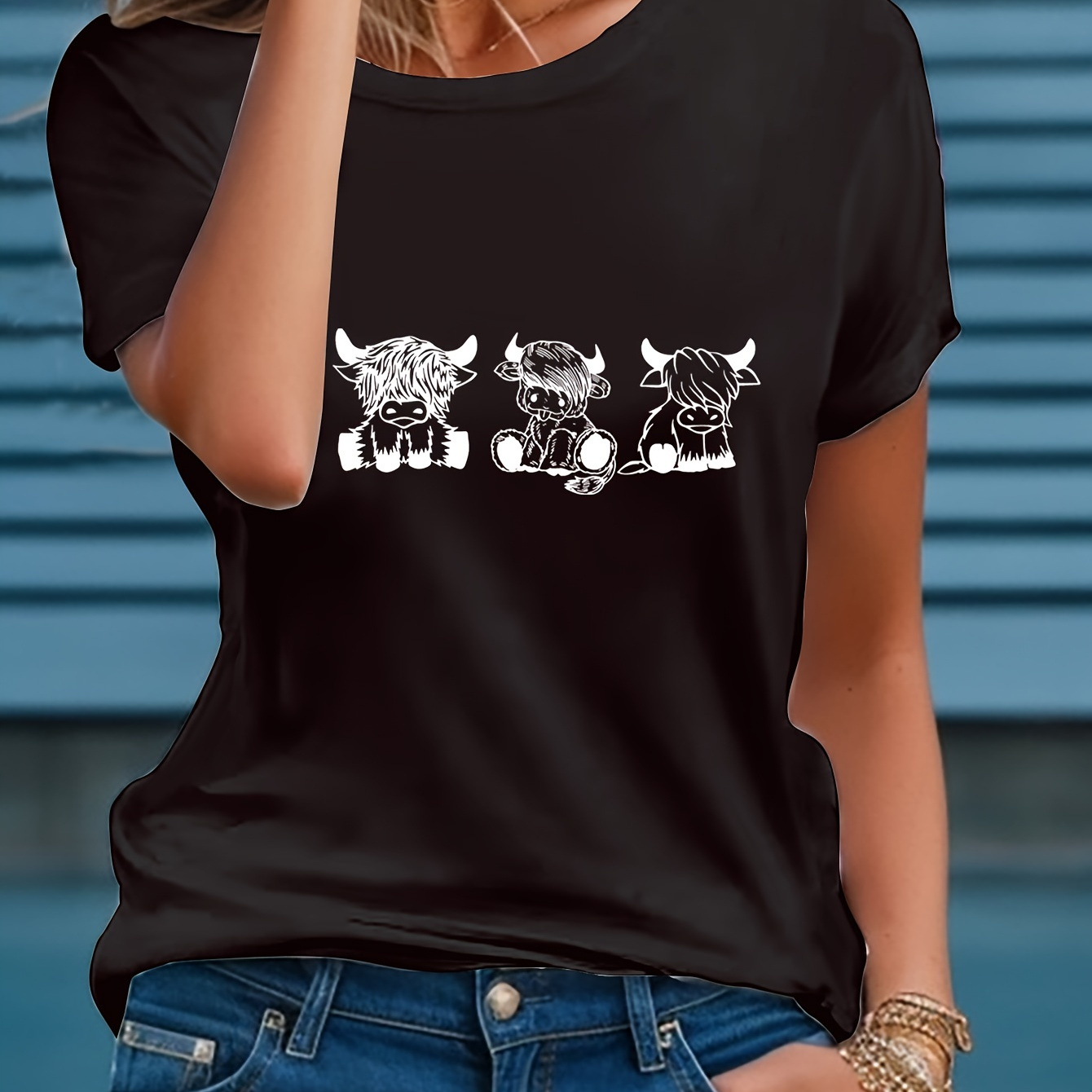 

Cow Graphic Print T-shirt, Short Sleeve Crew Neck Casual Top For Summer & Spring, Women's Clothing