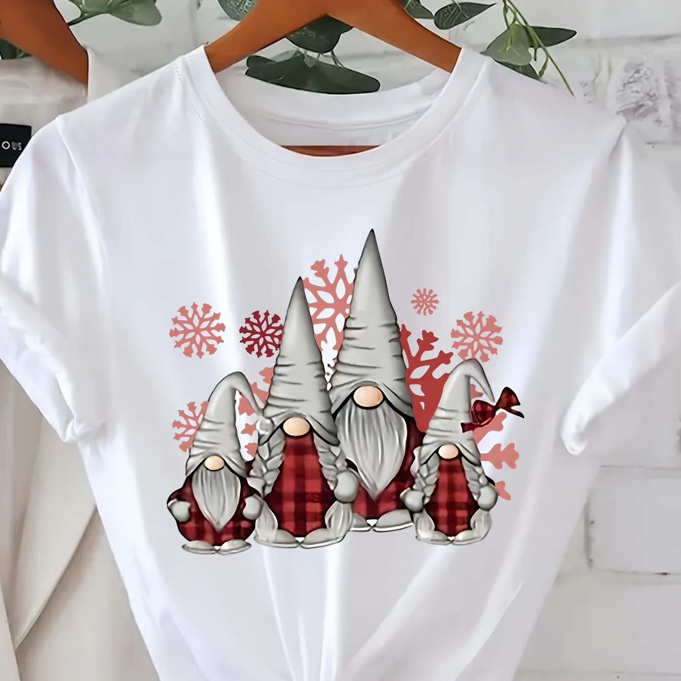 

T-shirt Sportif Imprimé Père Noël de Noël, Haut Décontracté à Manches Courtes et Col Rond, Vêtement de Sport pour Femmes, Chemise de Noël