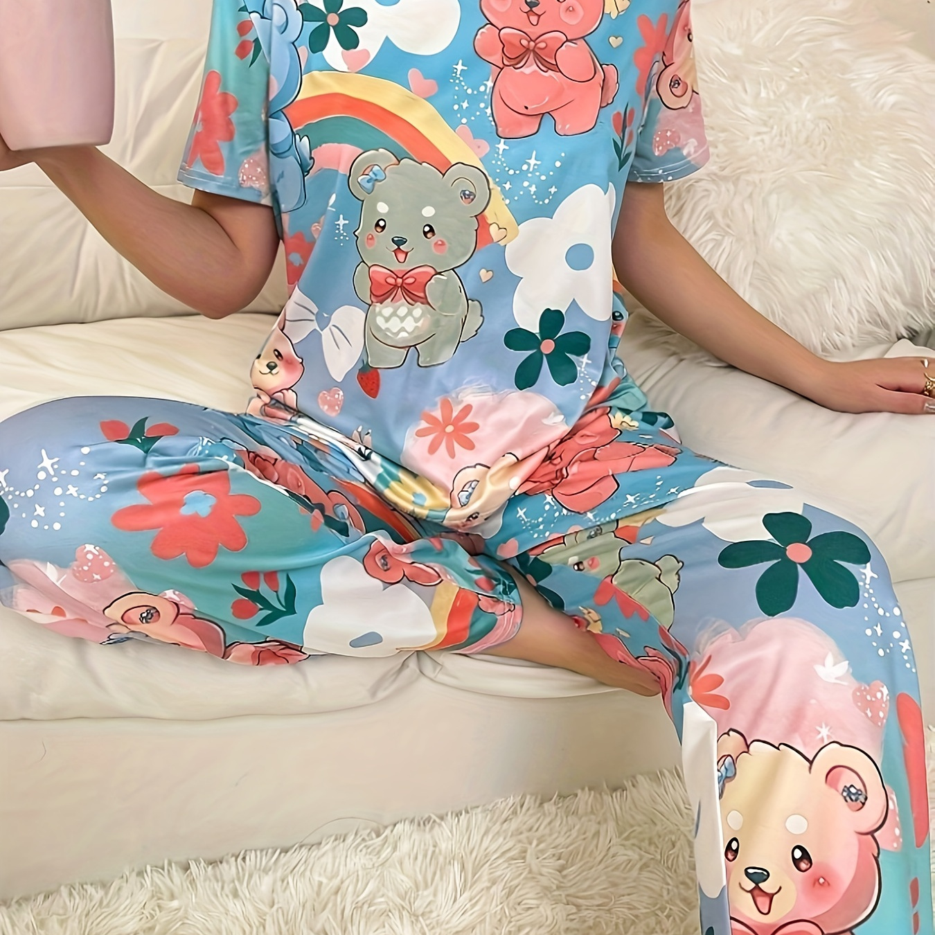 

Women's Allover Cartoon Print Casual Pajama Set, Short Sleeve Round Neck Top & Pants, Comfortable Relaxed Fit