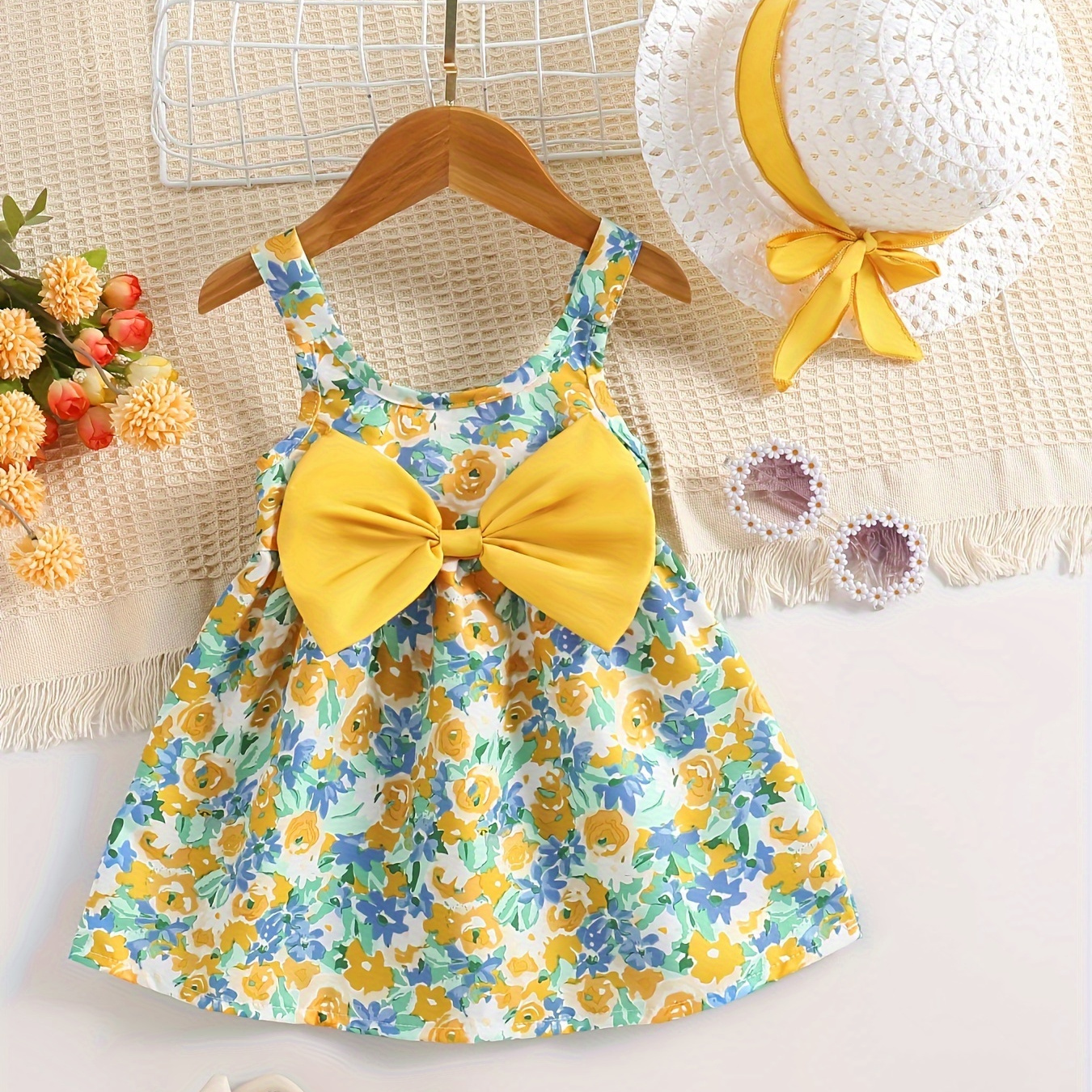 

Baby's Pastoral Style Cartoon Flower Full Print Dress & Hat, Bowknot Decor Sleeveless Dress, Infant & Toddler Girl's Clothing For Summer/spring