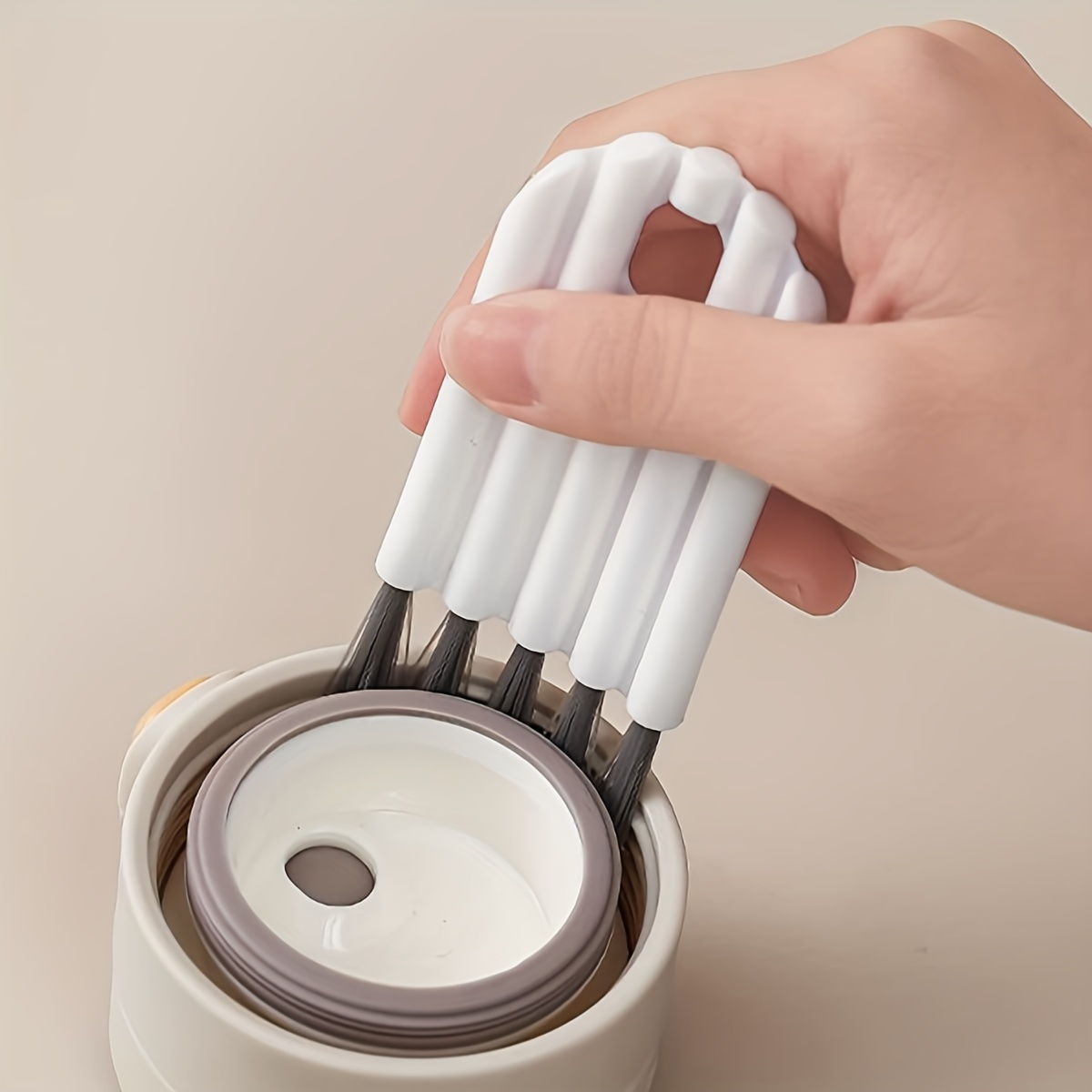 

Efficient Cup Lid Cleaning Brush For Water Bottles, Tumblers, And Insulated Cups - Easily Clean Grooves And Hard-to-reach Areas For A Spotless Finish
