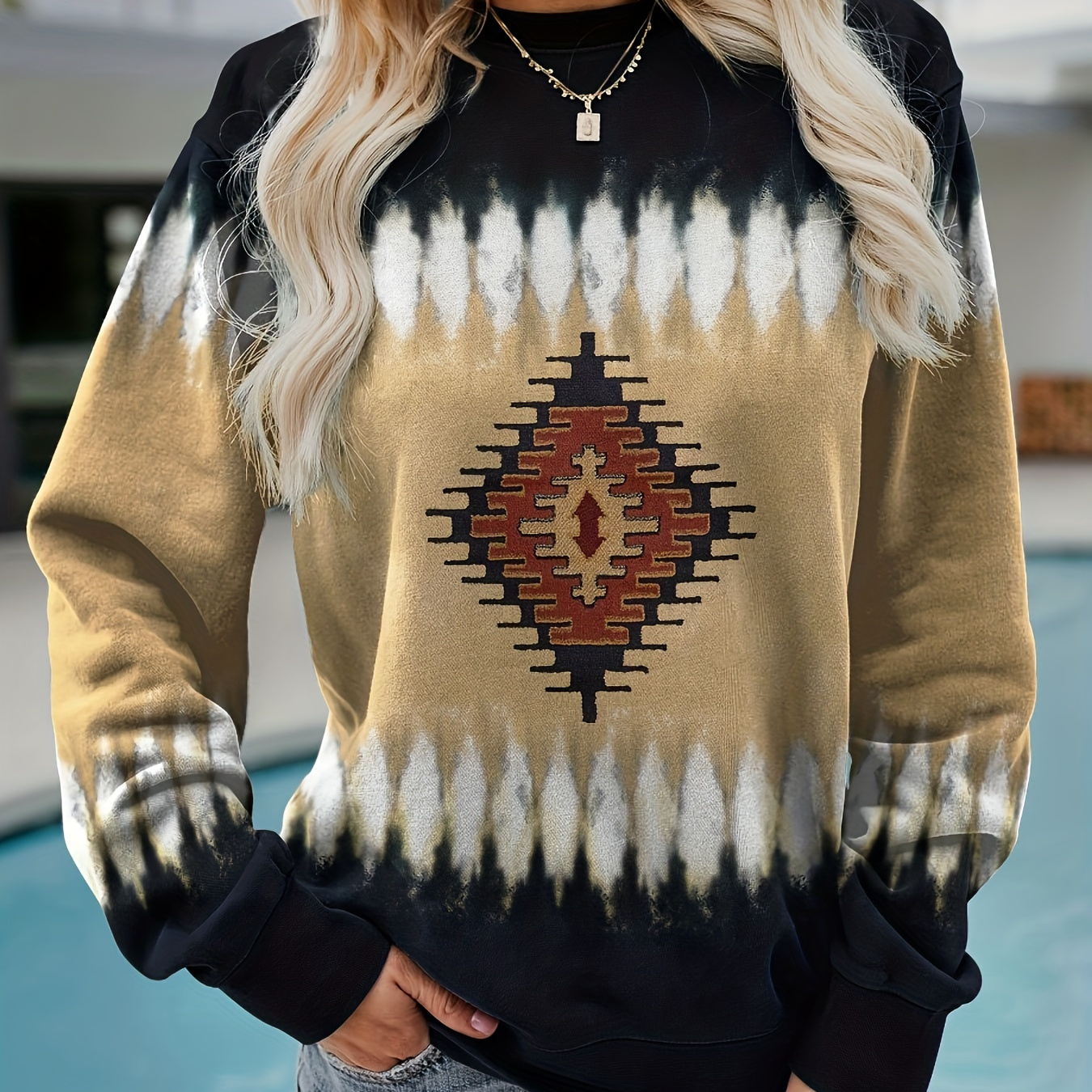 

Aztec Print Pullover Sweatshirt, Casual Long Sleeve Crew Neck Sweatshirt For Fall & Winter, Women's Clothing