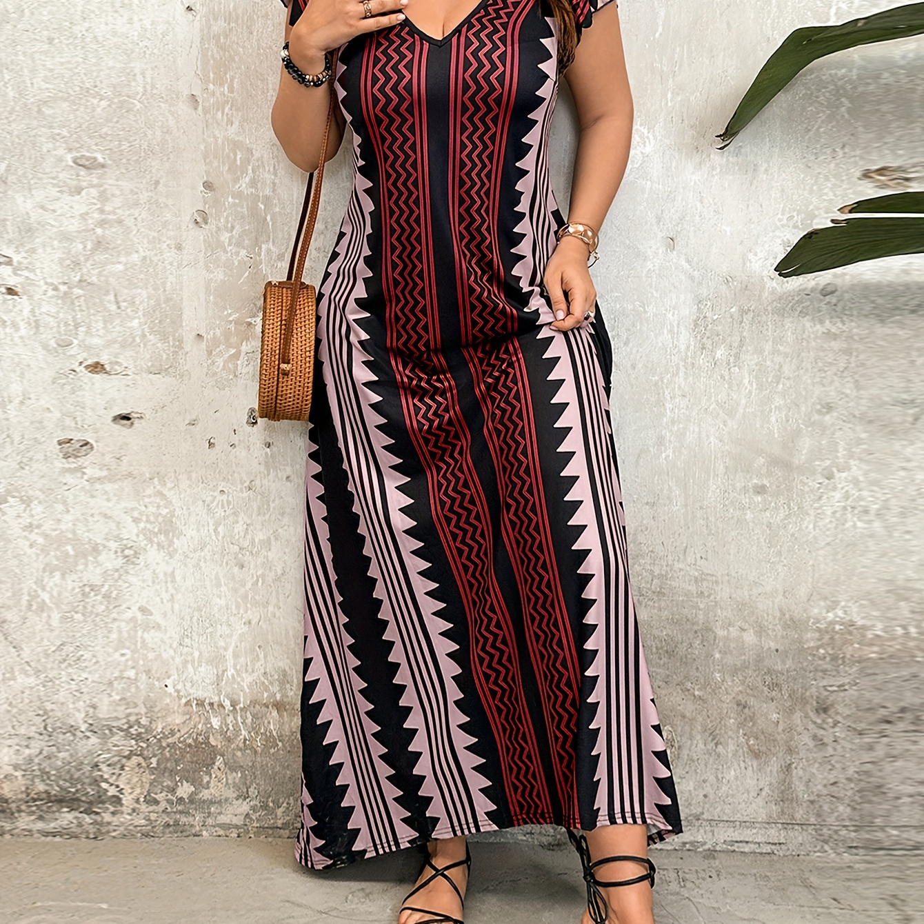 

Size V-neck Dress With Geometric Pattern - Cap Sleeve, Knit Fabric, Machine Washable - Spring/summer