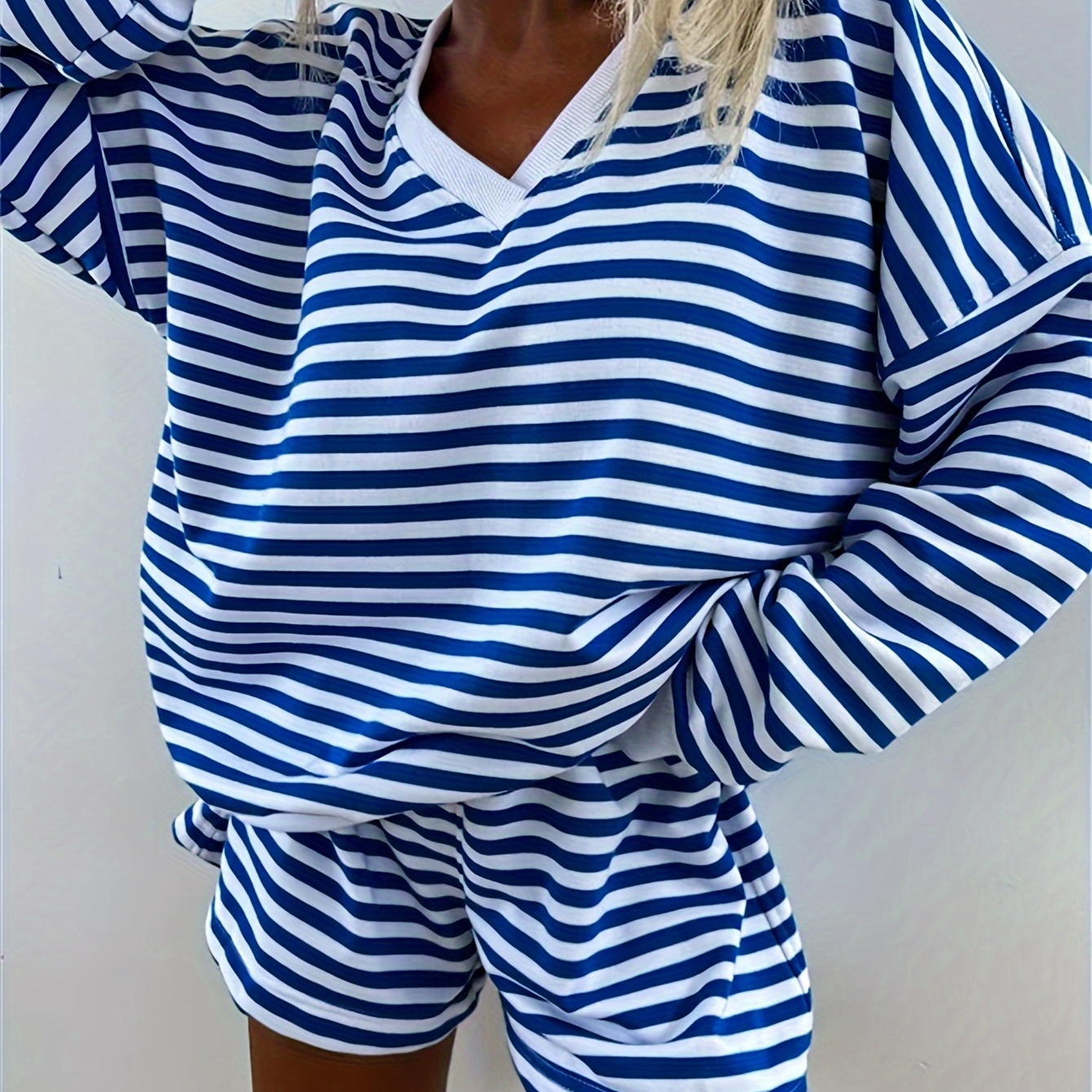 

Women's Striped Print & V-neck Casual Set With Ribbed Cuffs - Comfy Polyester Knit Outfit, Machine Washable, Fall/winter