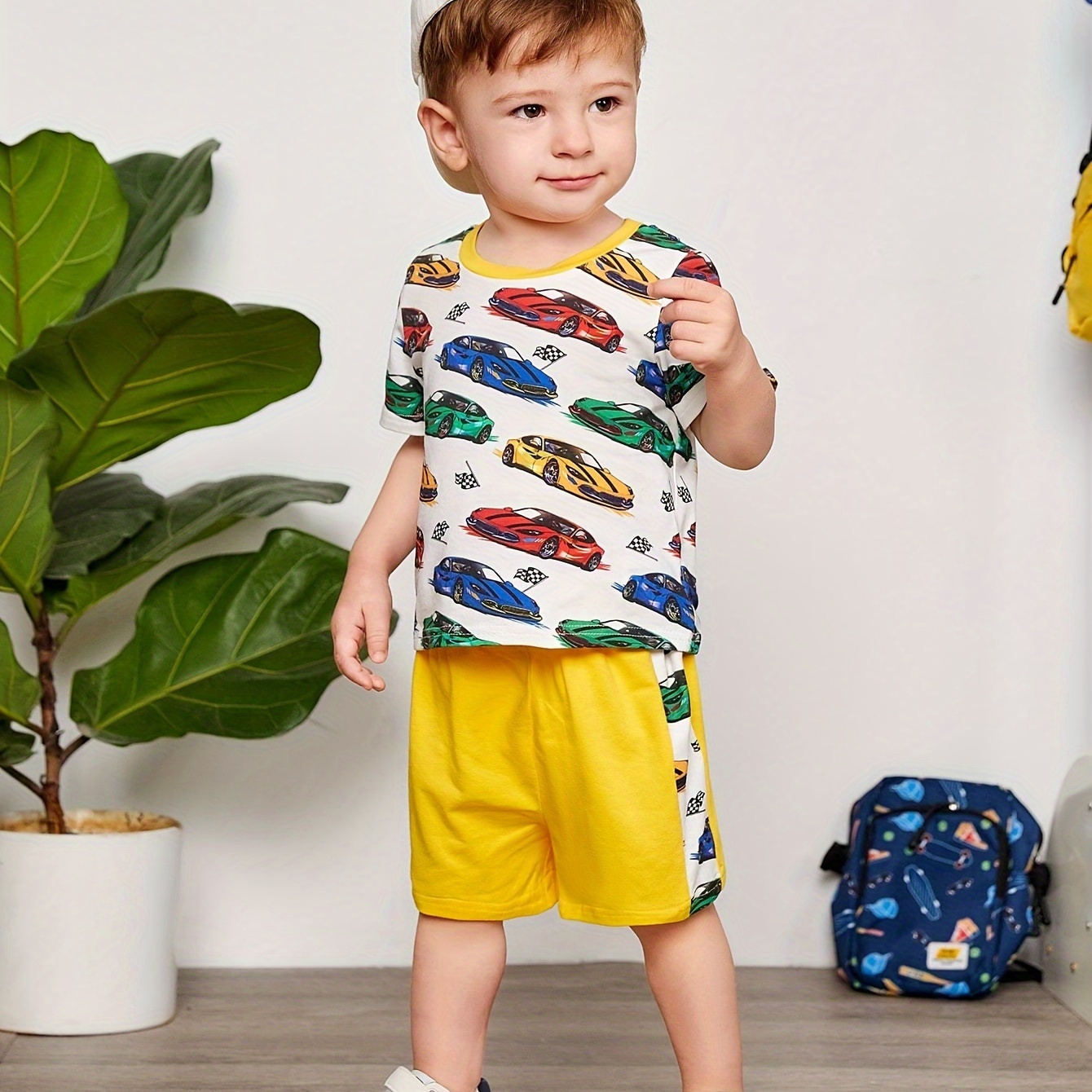

2pcs Boys Casual Street Style Car Print Versatile Short Sleeve T-shirt & Shorts Set, Cool, Lightweight And Comfy Summer Clothes