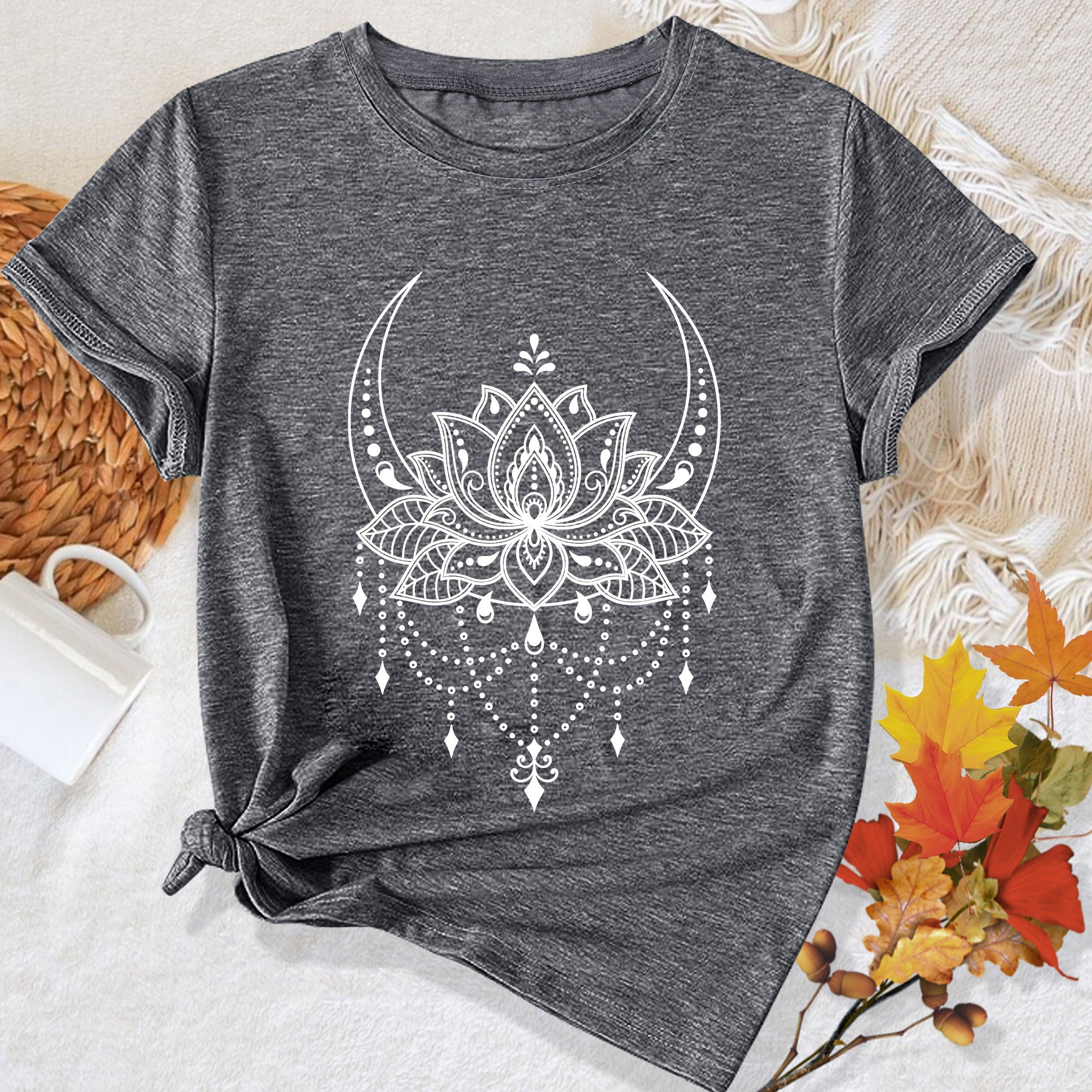 

Women's Lotus Mandala Print T-shirt, Casual Round Neck Short Sleeve Fashion Tee, Vintage Style Elegant Top, Sportswear