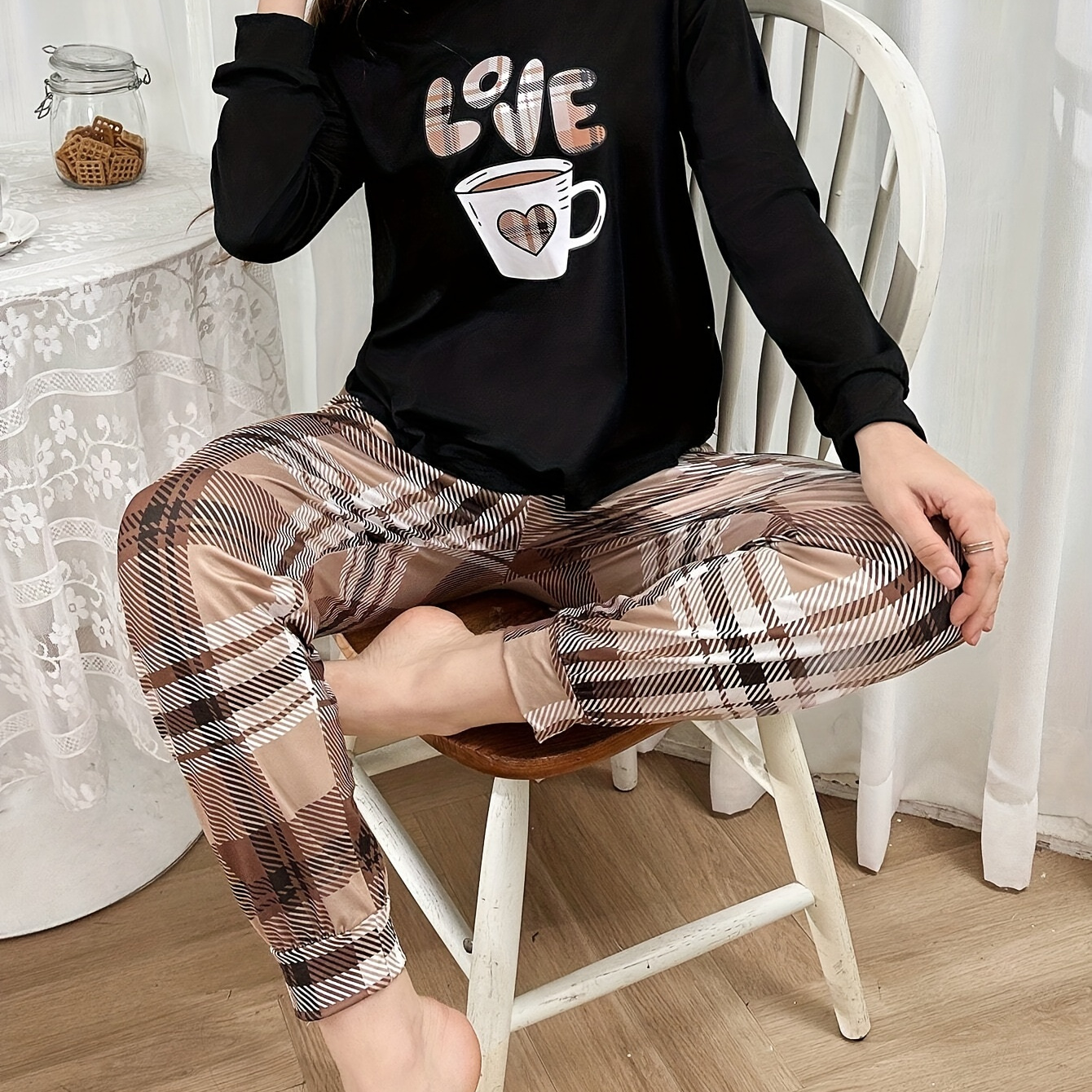 

Women's Set - Long Sleeve & , Round Top Waistband Pants, Polyester Loungewear