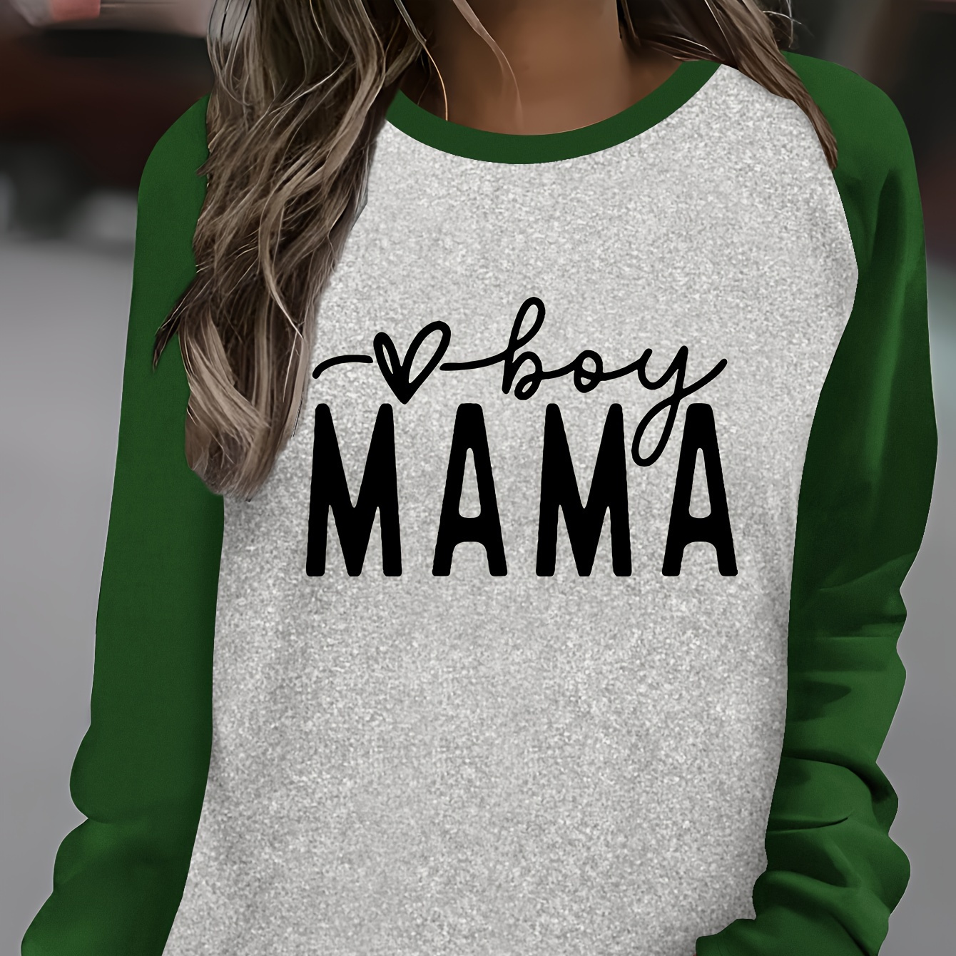 

Graphic Neck Long Sleeve Casual T-shirt - Polyester Knit Fabric, Applique Detail, Regular Length, For All