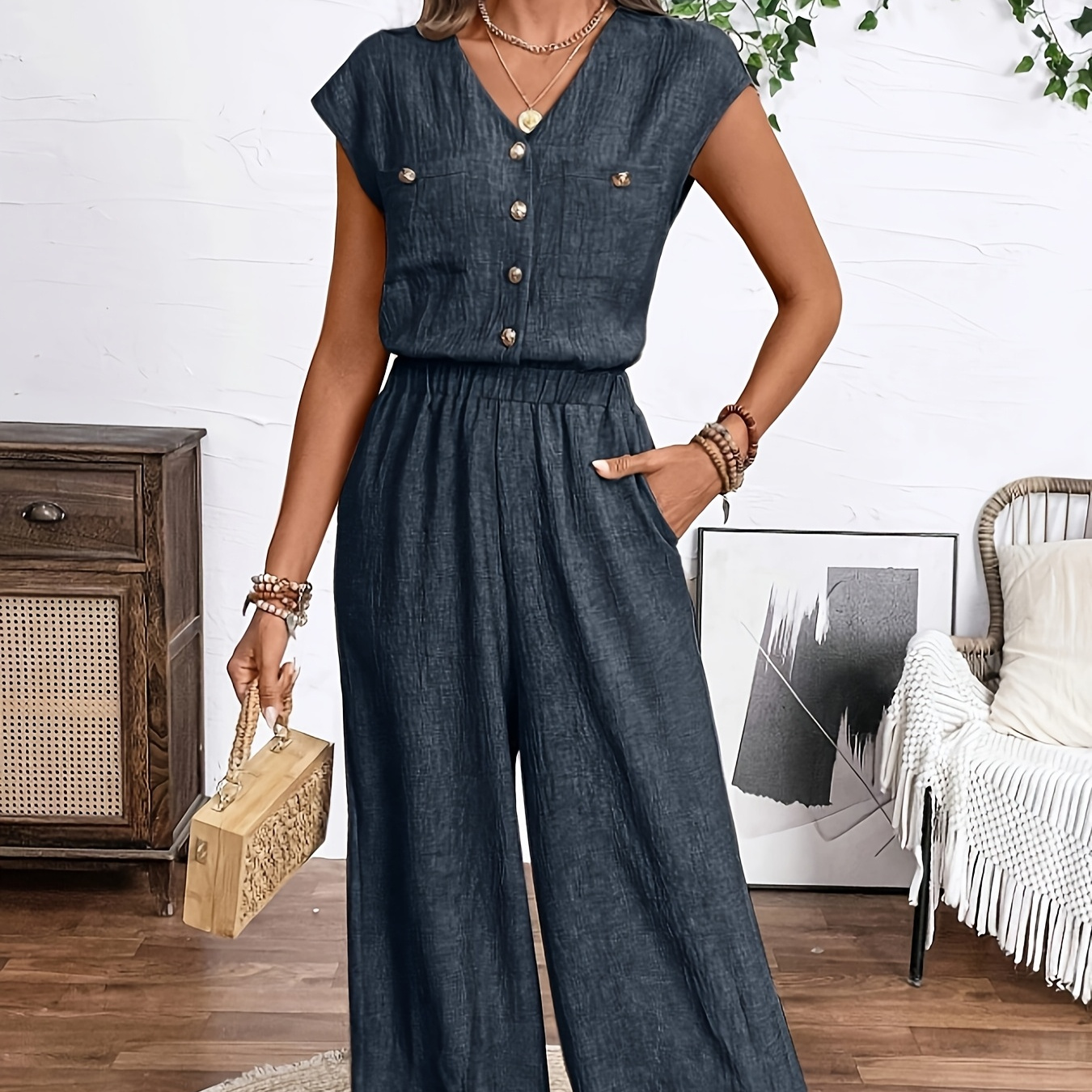 

Elegant V-neck Jumpsuit For Women - 100% Polyester Solid Color Fashion Romper With Woven Fabric