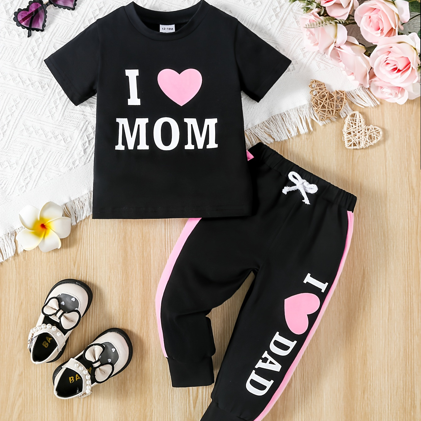 

2pcs Baby Girls "i Love Mom" Letter Print Short Sleeve T-shirt + Jogging Pants Casual Set For Spring And Summer