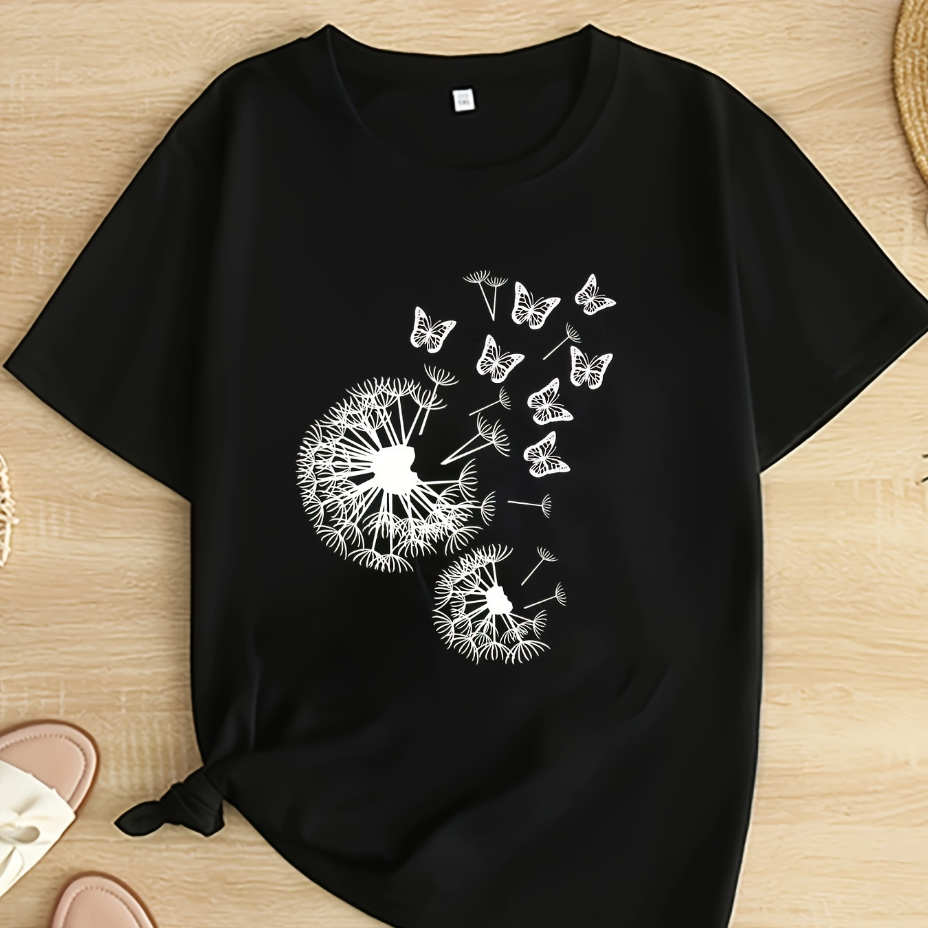 

Plus Size Dandelion Print T-shirt, Casual Short Sleeve Crew Neck Top For Spring & Summer, Women's Plus Size Clothing