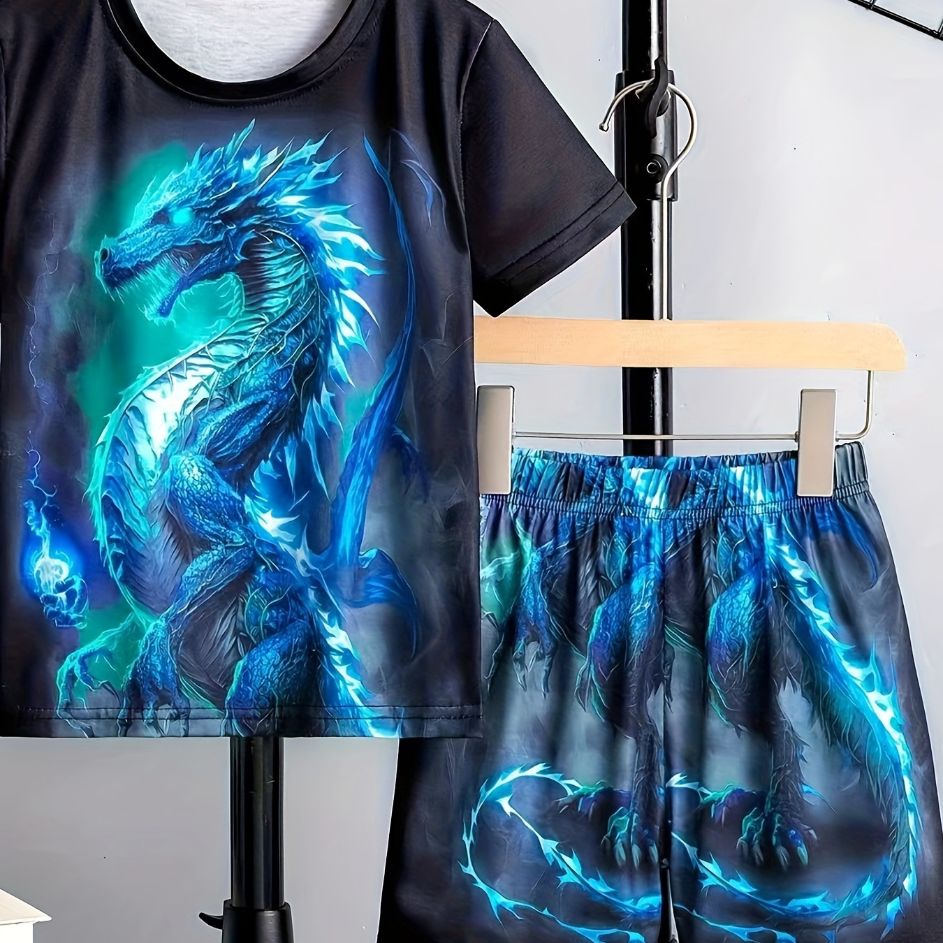 

2pcs Boys Casual Cool Dragon 3d Print Comfortable Versatile Short Sleeve T-shirt & Shorts Set, Cool, Lightweight And Comfy Summer Clothes!