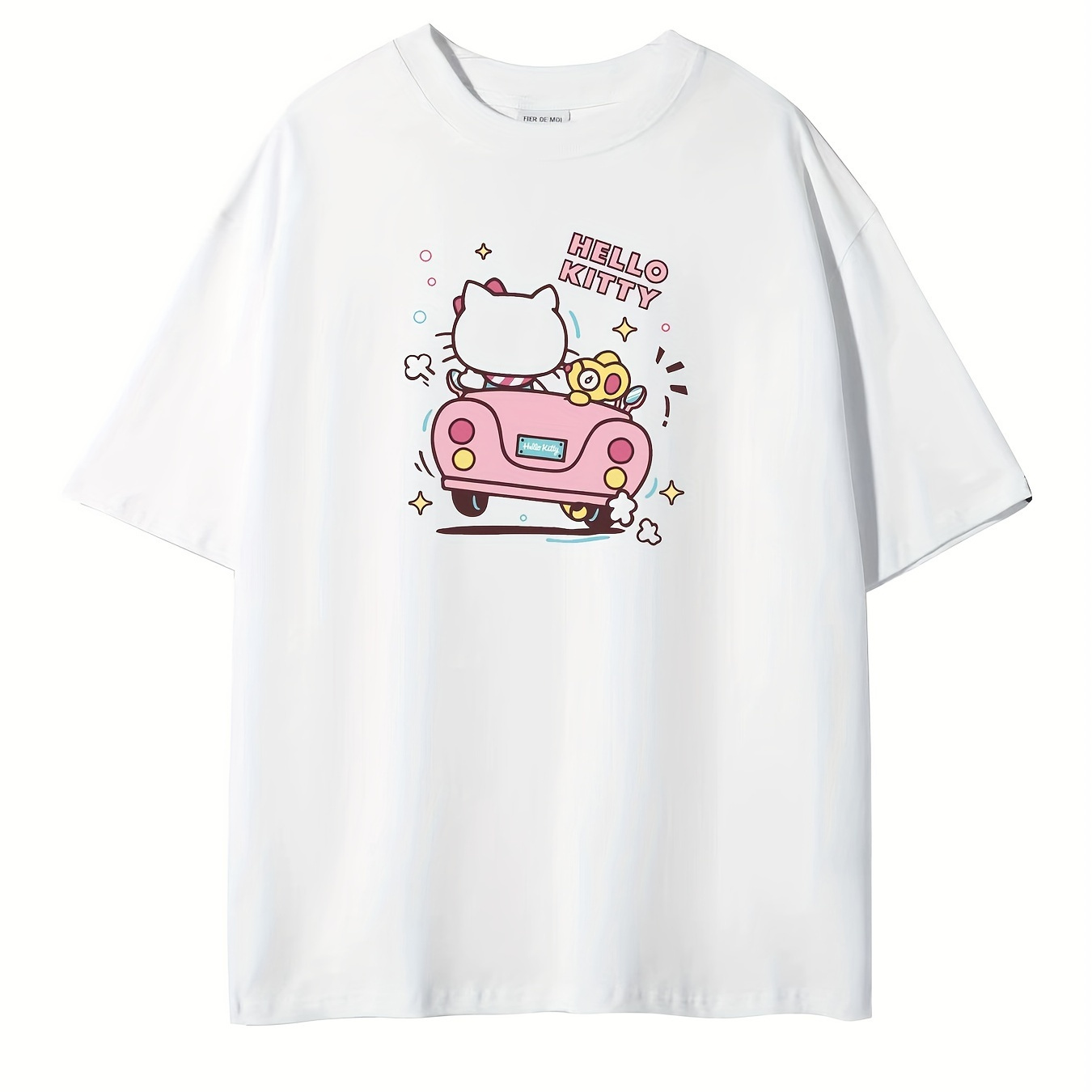 

Hello Kitty Driving A Pink Car With Cute Patterns, Fashionable And Comfortable Round Neck T-shirt