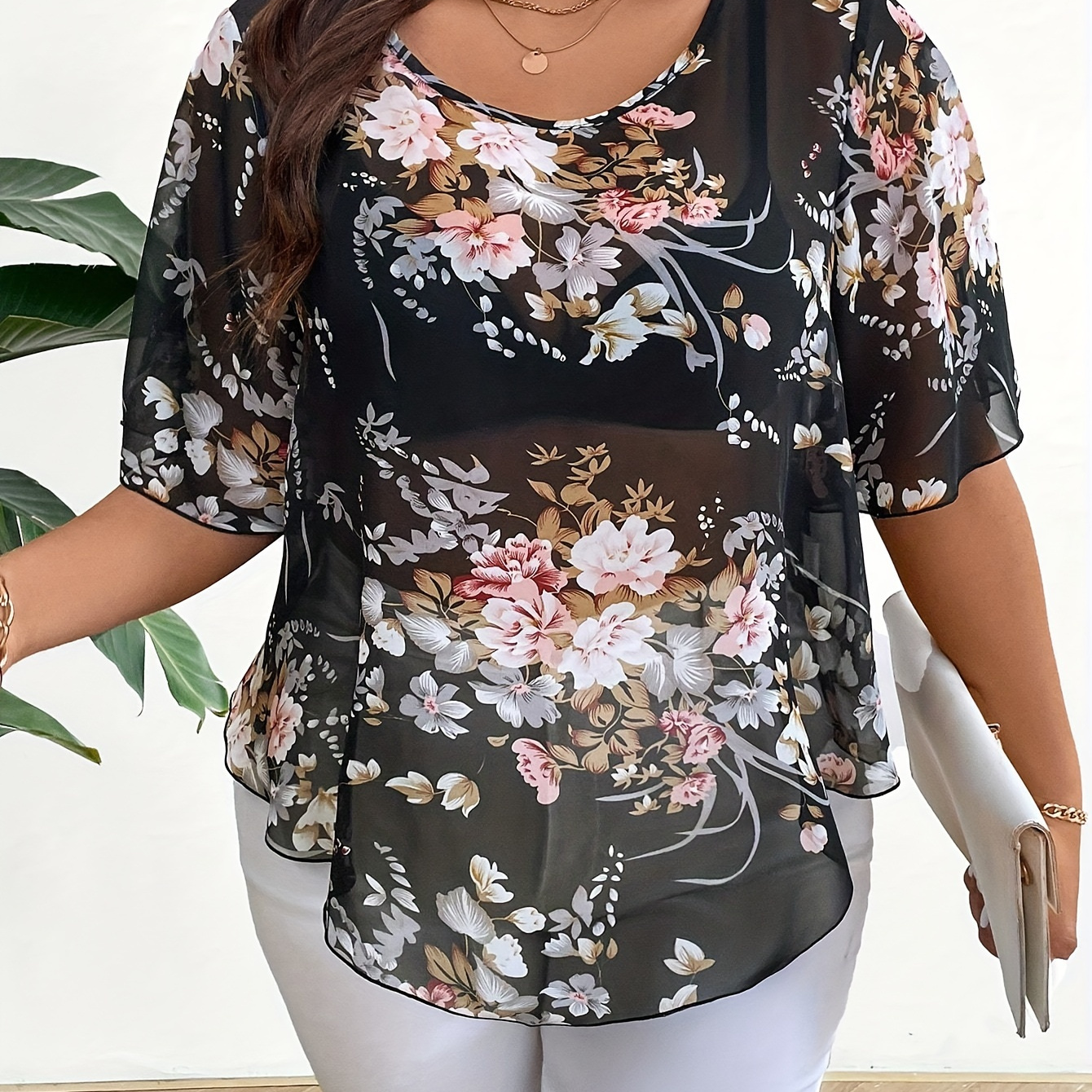 

Plus Size Floral Print Blouse, Casual Crew Neck Short Sleeve Blouse For Summer, Women's Plus Size clothing