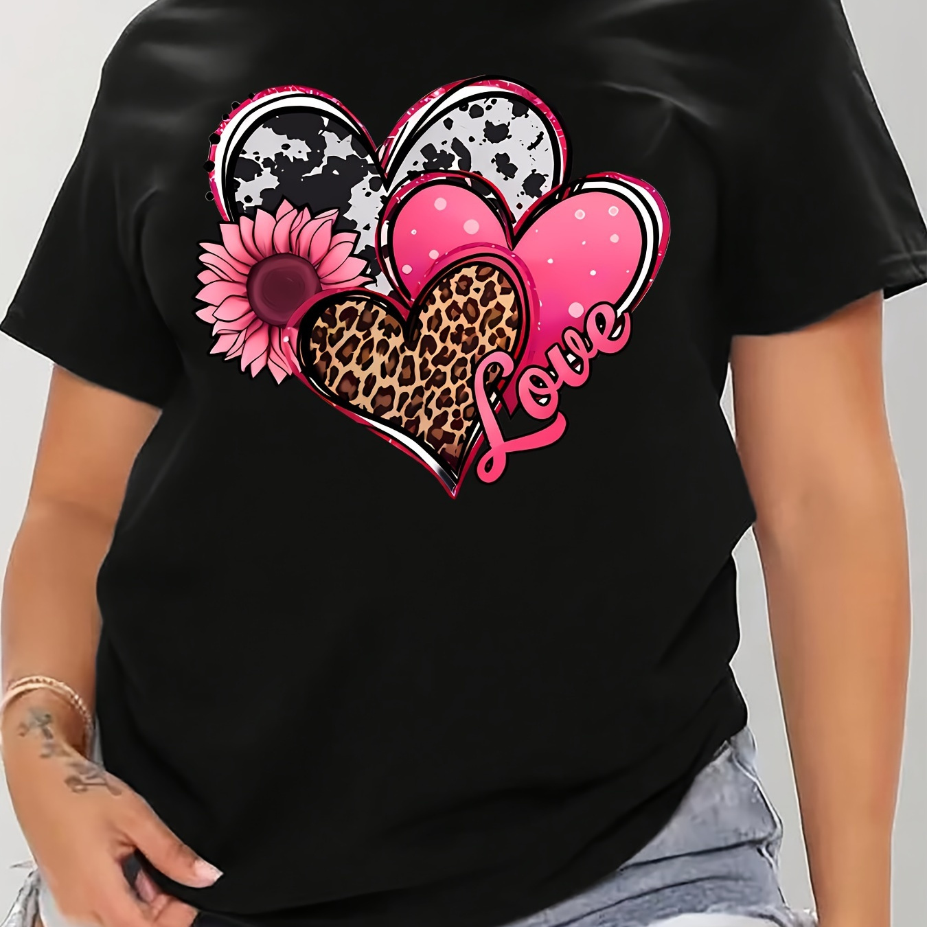 

Women's Casual Sports T-shirt Top, Plus Size Heart & Sunflower & Letter Print Stretchy Round Neck Breathable Short Sleeve Fitness Tee Top