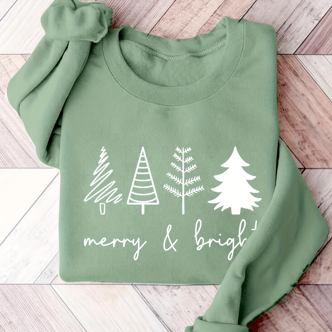 

Merry & Bright Tree Graphic Crew Neck Sweatshirt Polyester 100% Casual Style Long Sleeve Pullover For Women Fall/winter Season