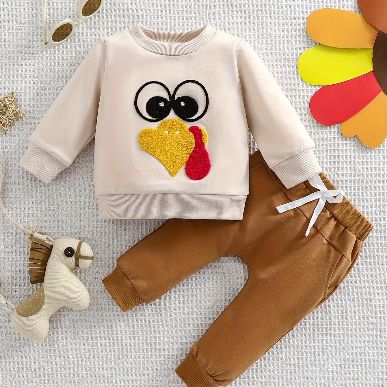 

2pcs Baby's Cartoon Thanksgiving Turkey Embroidery Sweatshirt & Casual Pants, Toddler & Infant Boy's Clothing Set