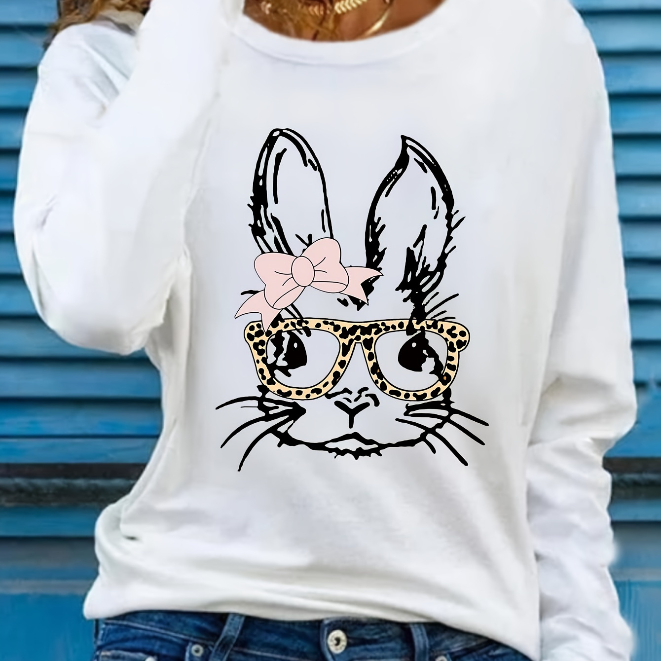 

Women's Casual Long Sleeve T-shirt With Cute Cartoon Rabbit Print - Soft Polyester, Machine Washable, Round Neck - Fall