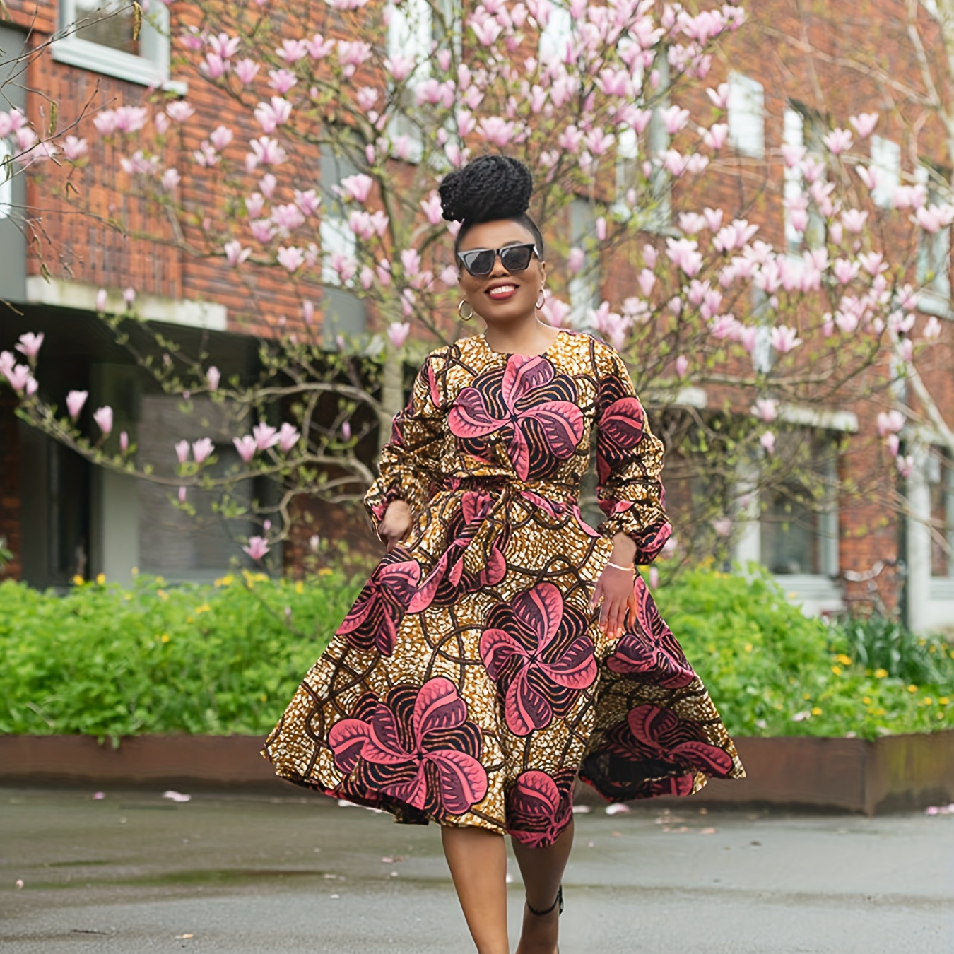 

Plus Size Polyester Long Sleeve Dress With Floral Print, Round Neck, Machine Washable, Fall And