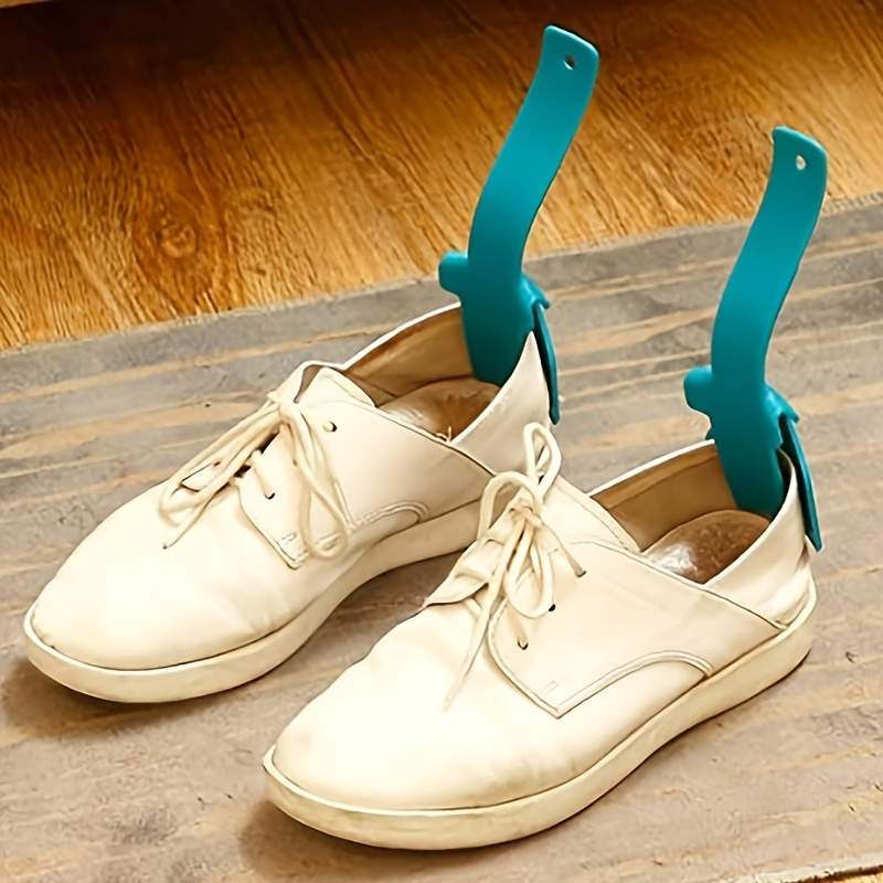 

1pc/1pair Lazy Shoe Helper Portable Sock Slider - Short Handled Shoe Horn - Shoe Lifting Helper Easy On Easy Off, Unisex Plastic Shoehorns 1.96*6.9in