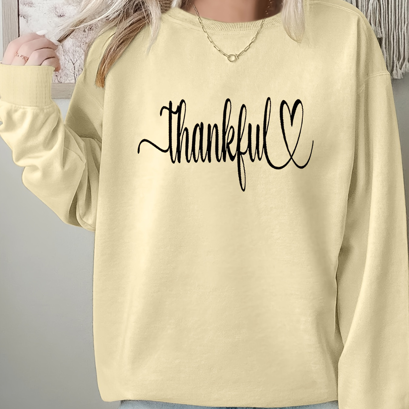 

Thankful & Heart Print Pullover Fashion Sweatshirt, Casual Long Sleeve Crew Neck Sweatshirt For Spring & Fall, Women's Clothing