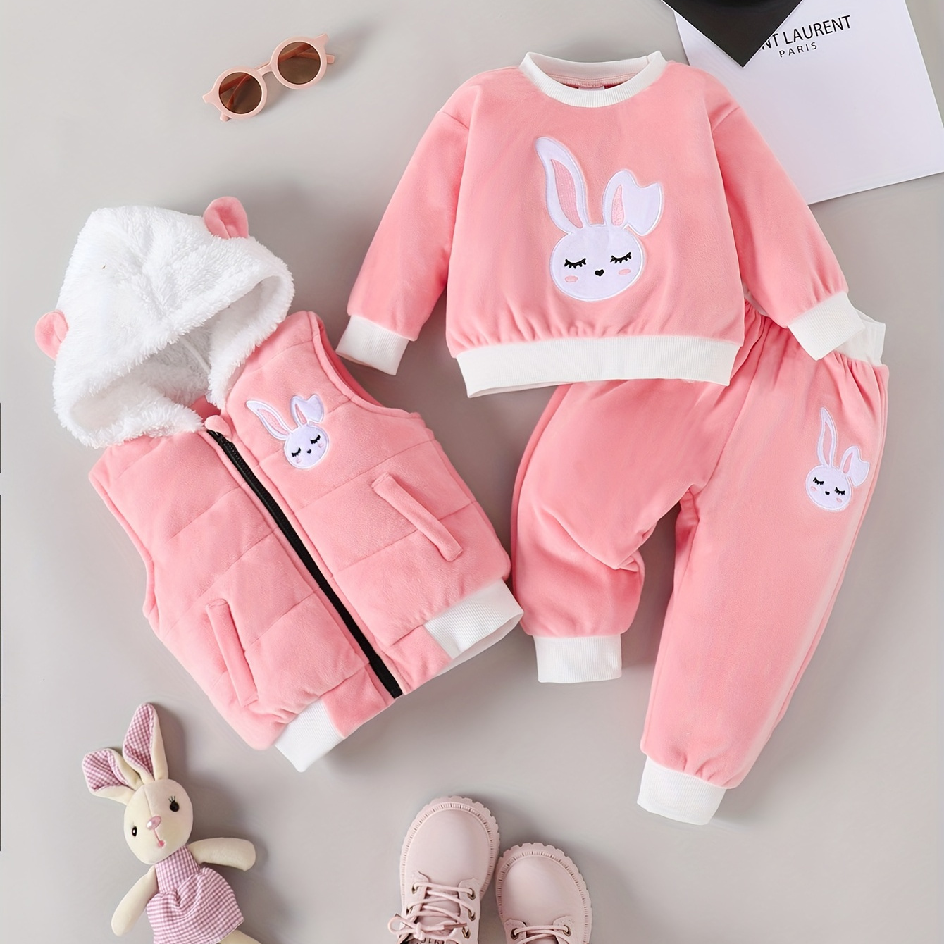 

Baby Girls Autumn And Winter Cute Rabbit Embroidery Silver Fox Fleece Suit, Long Sleeve Sweatshirt + Trousers + Cotton Hooded Coat Vest 3pcs Set