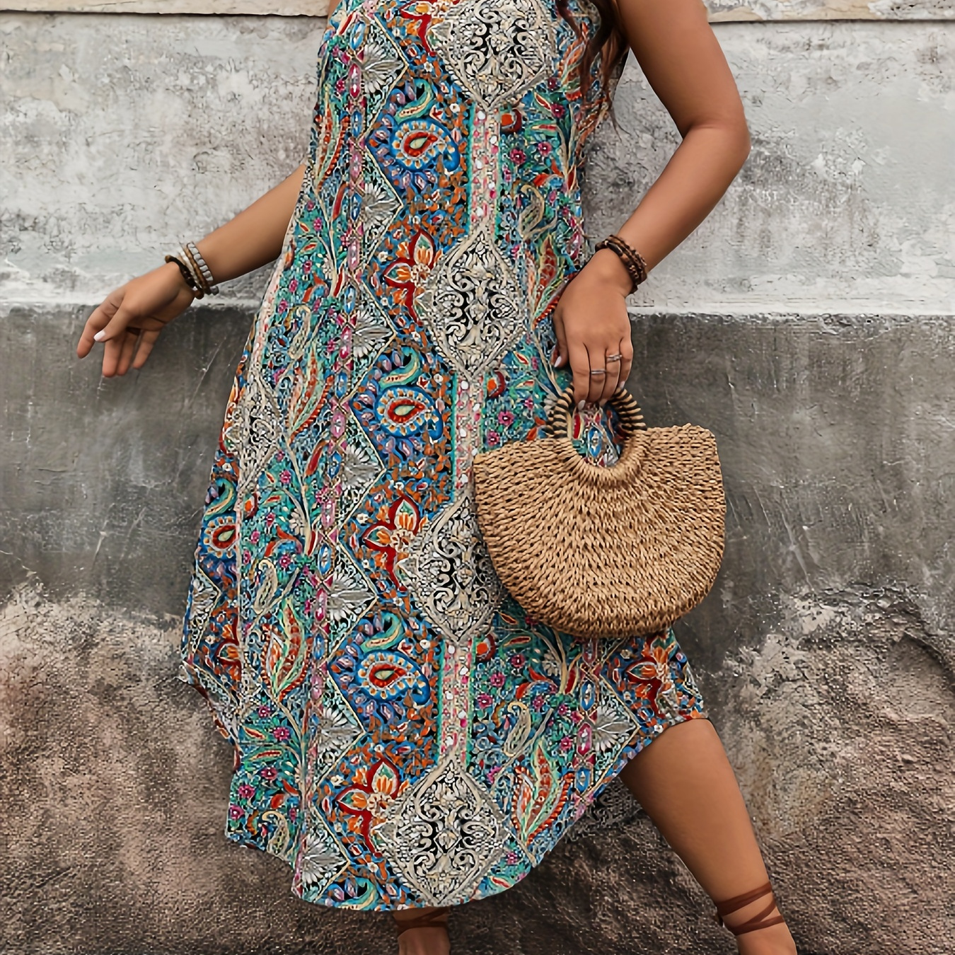 

Plus Size Paisley Print Spaghetti Strap Dress, Vacation Casual Sleeveless Cami Dress For Summer, Women's Plus Size Clothing