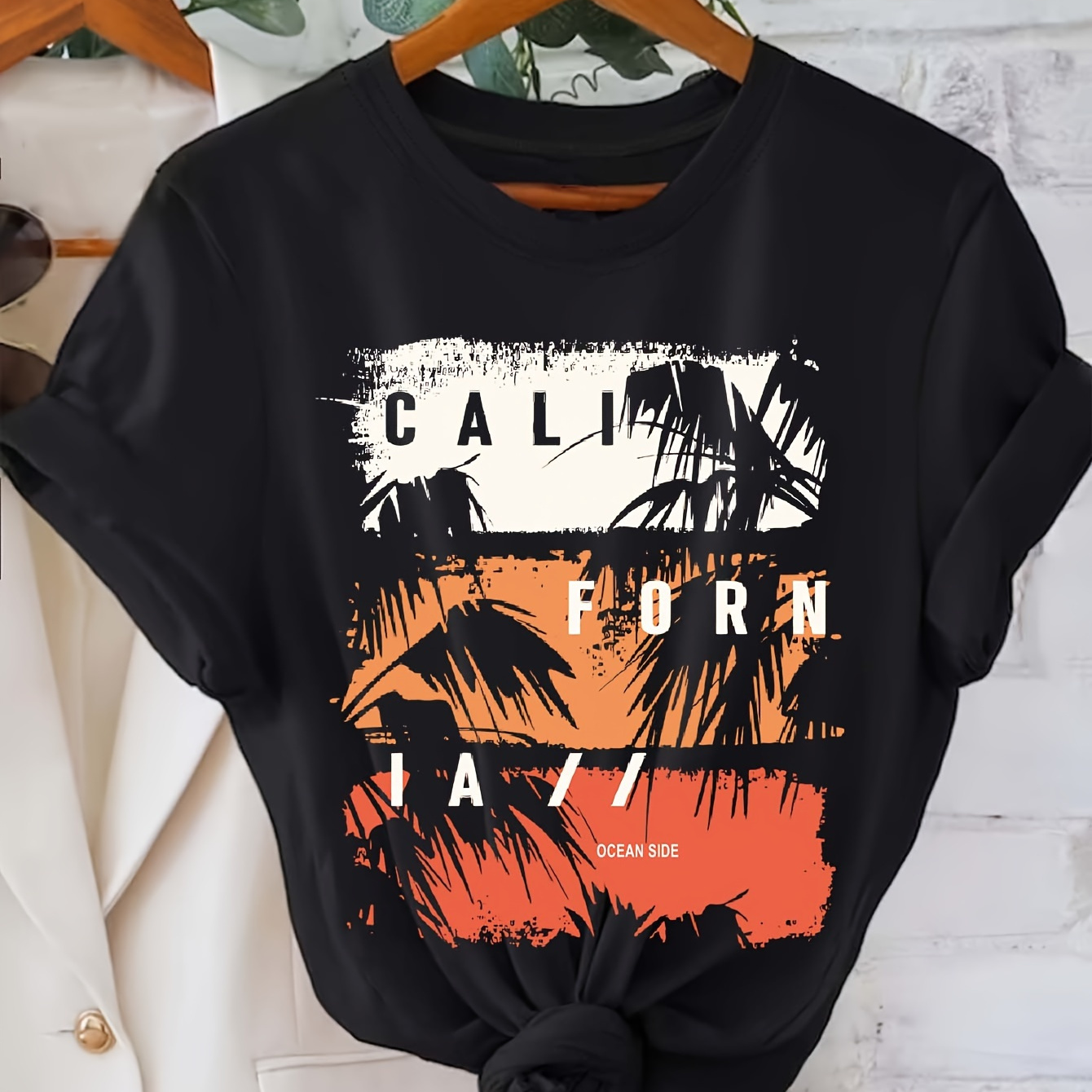 

California Letter Print Crew Neck T-shirt, Casual Short Sleeve Top For Spring & Summer, Women's Clothing