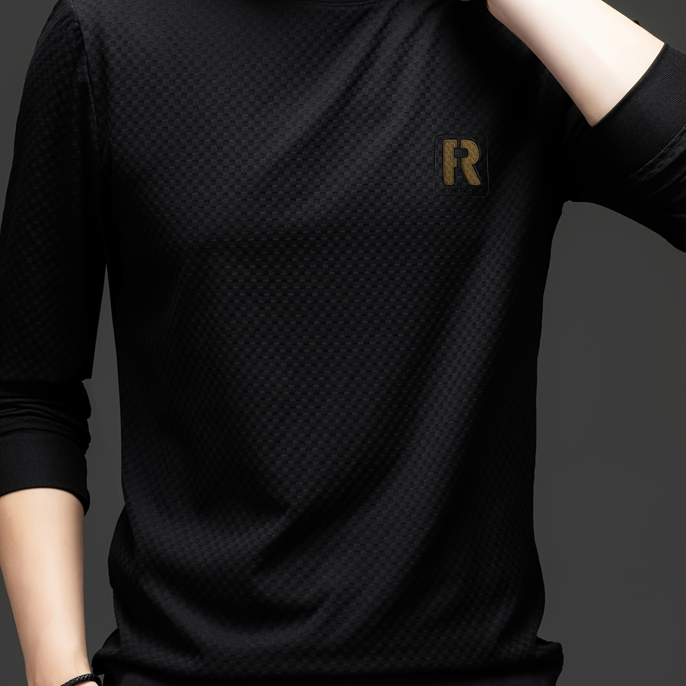 

Men's Casual Long Sleeve Crew Neck T-shirt With Breathable Polyester Cotton Blend, Regular Fit, Machine Washable
