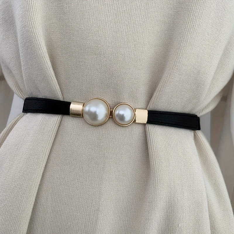 True Decadence Bow Faux Pearl Waist Belt in pearlescent-White