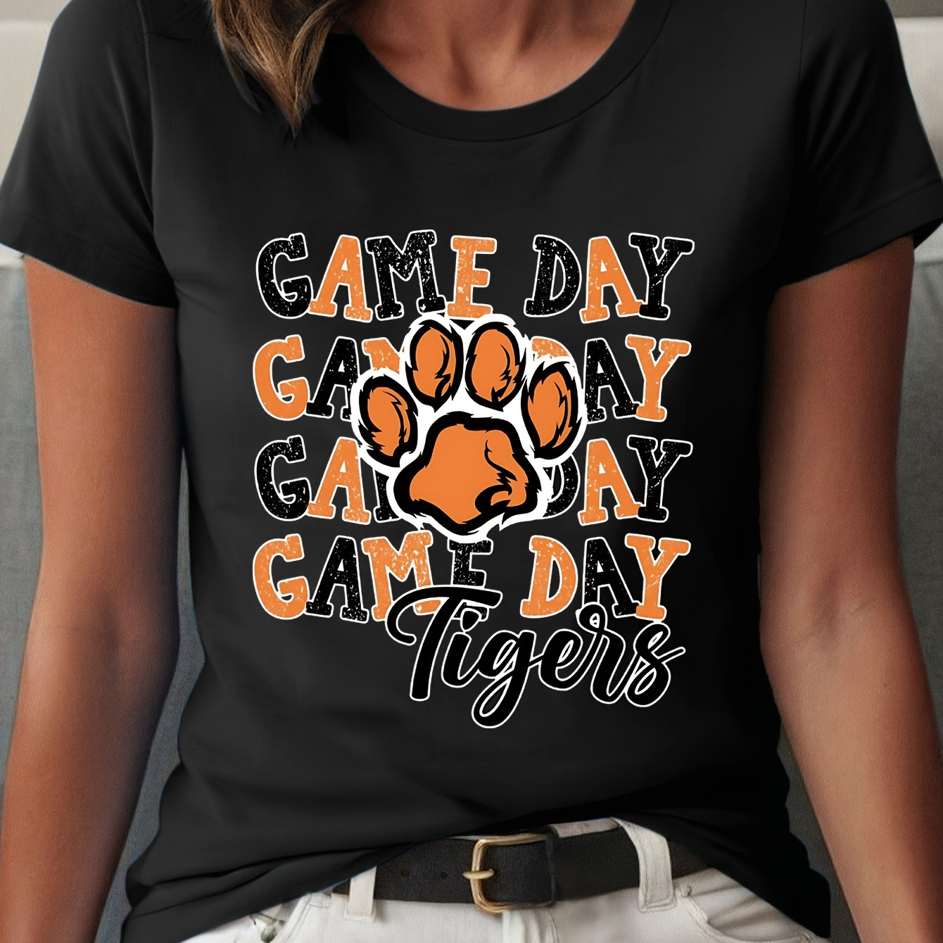 

Summer Casual Polyester T-shirt With Paw - Round Neck, Knit Fabric, Game Day Tigers Print, Unisex Short Sleeve Tee