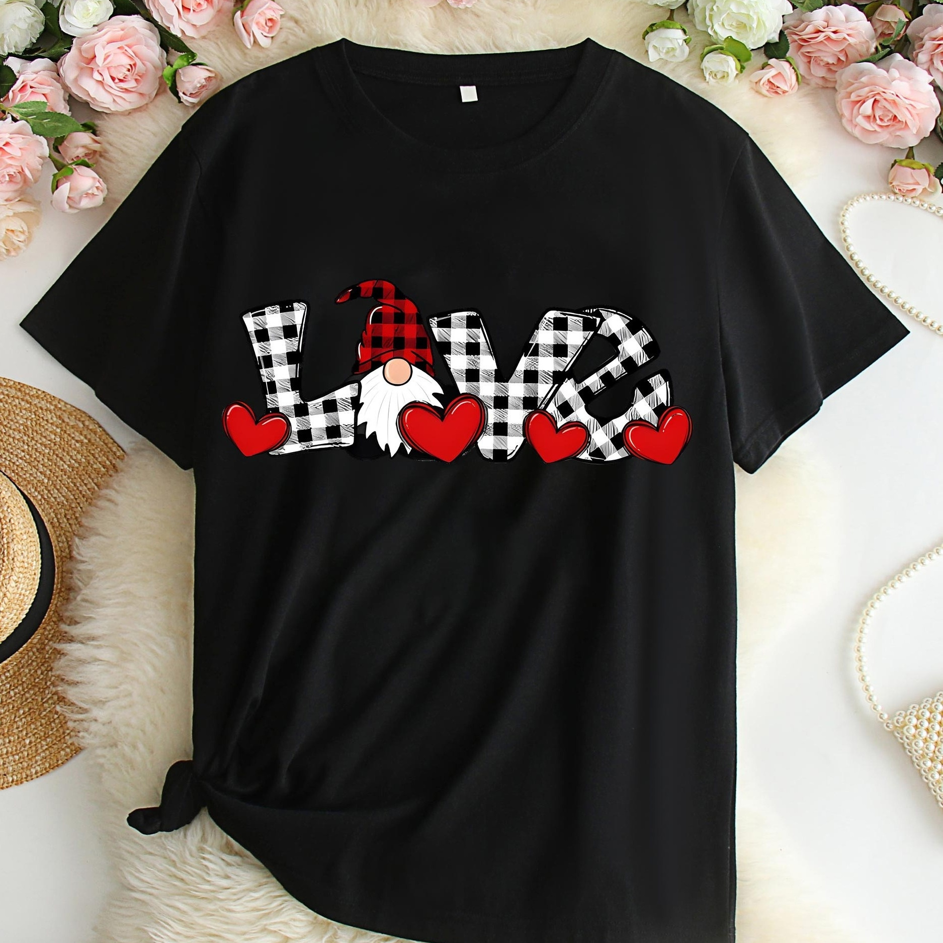 

Plus Size Graphic Print T-shirt, Short Sleeve Crew Neck Casual Top For Summer & Spring, Women's Plus Size Clothing