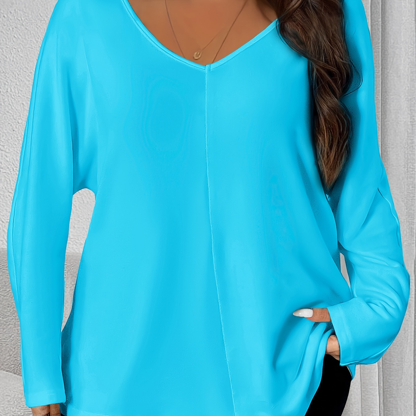 

V-neck, Long-sleeved, Solid Color, Plus-size Women's T-shirt - Fall/winter Collection - Polyester Blend, Stretchable, V-neck Style - Available In Black