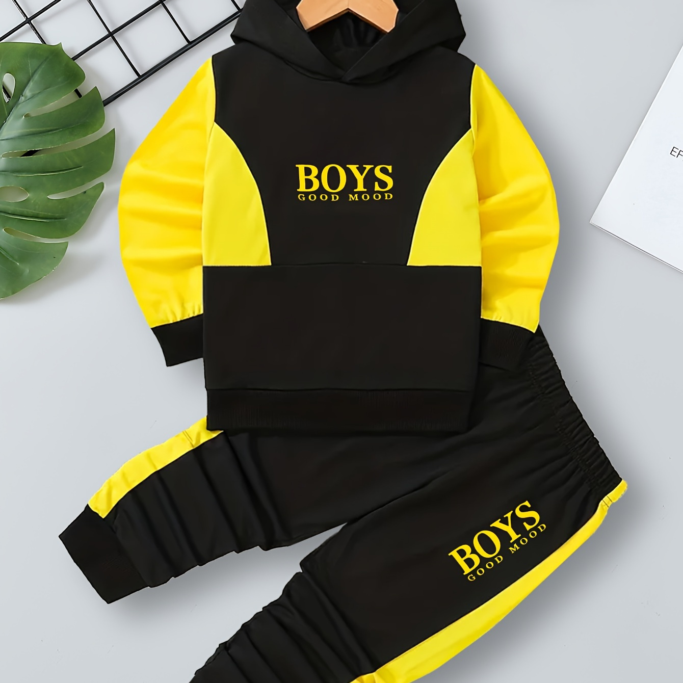 

2pcs Boy's 'boys ' Blocking Hooded Long Sleeve Sweatshirt + Pants, Co-ord Set For And As