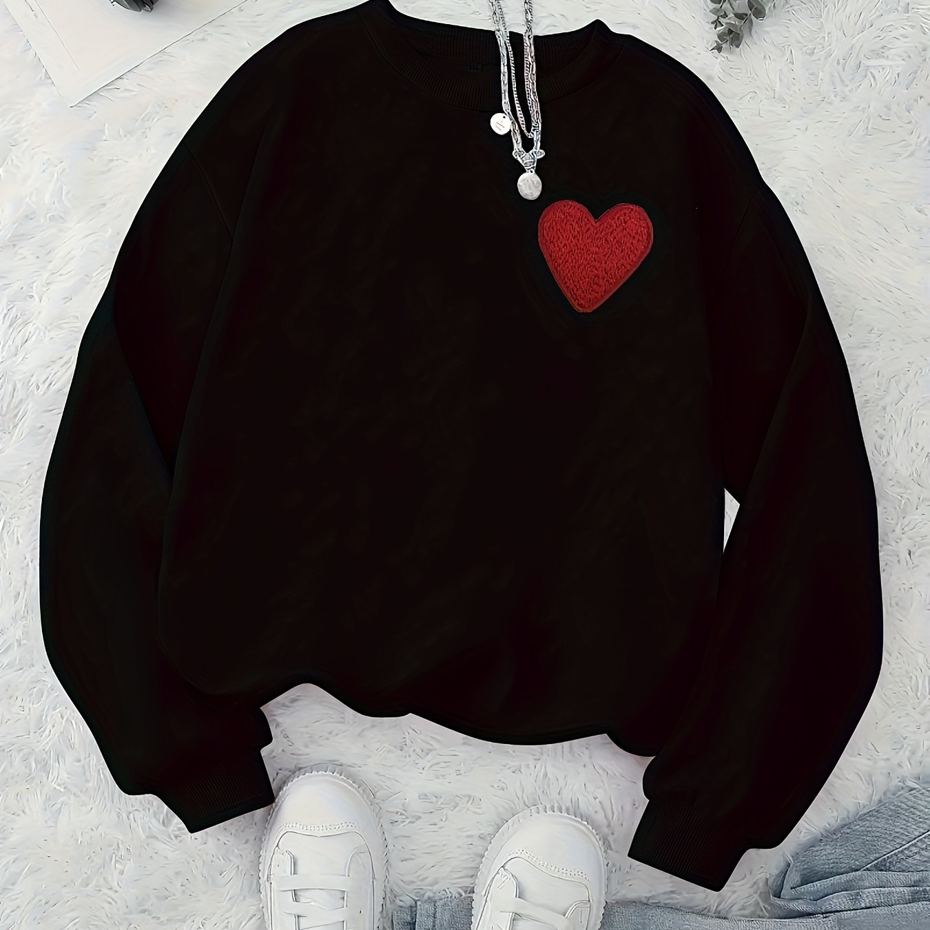 

Heart Print Sweatshirt, Crew Neck Casual Sweatshirt For Winter & Fall, Women's Clothing