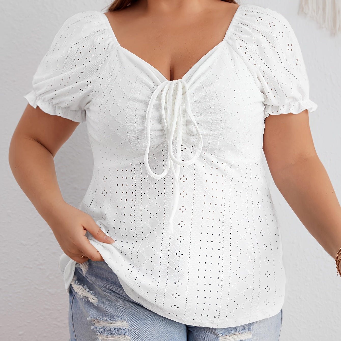

Plus Size Cutout Gathered Tie Front Top, Casual V Neck Short Sleeve Top For Spring & Summer, Women's Plus Size Clothing