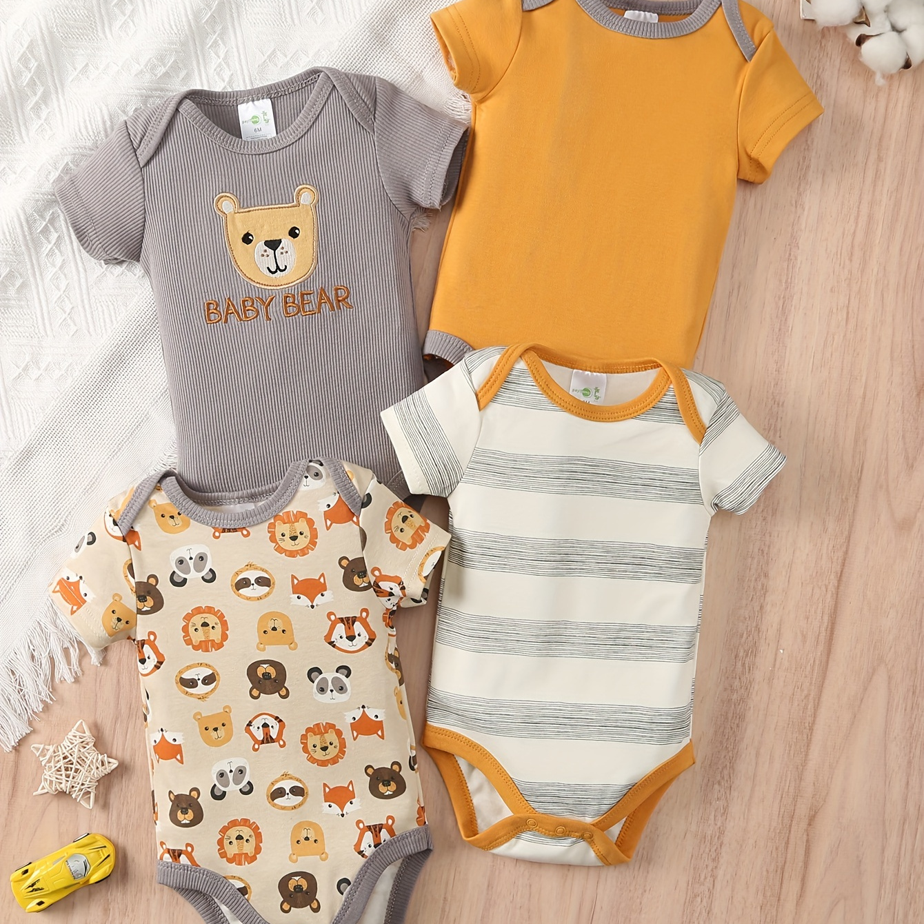 

4-piece Set Baby Triangle Onesie Short Sleeve Cartoon Embroidered Baby Suit