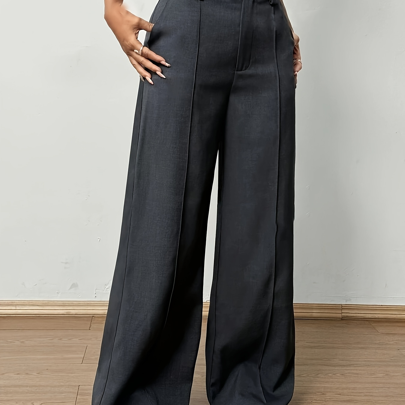 

Pantalon de Costume à Jambe Large pour Femme Élégante - Couleur Unie, Taille Haute avec Détail de Bouton, Mélange de Polyester Non Extensible, Lavable en Machine, Style , Coupe