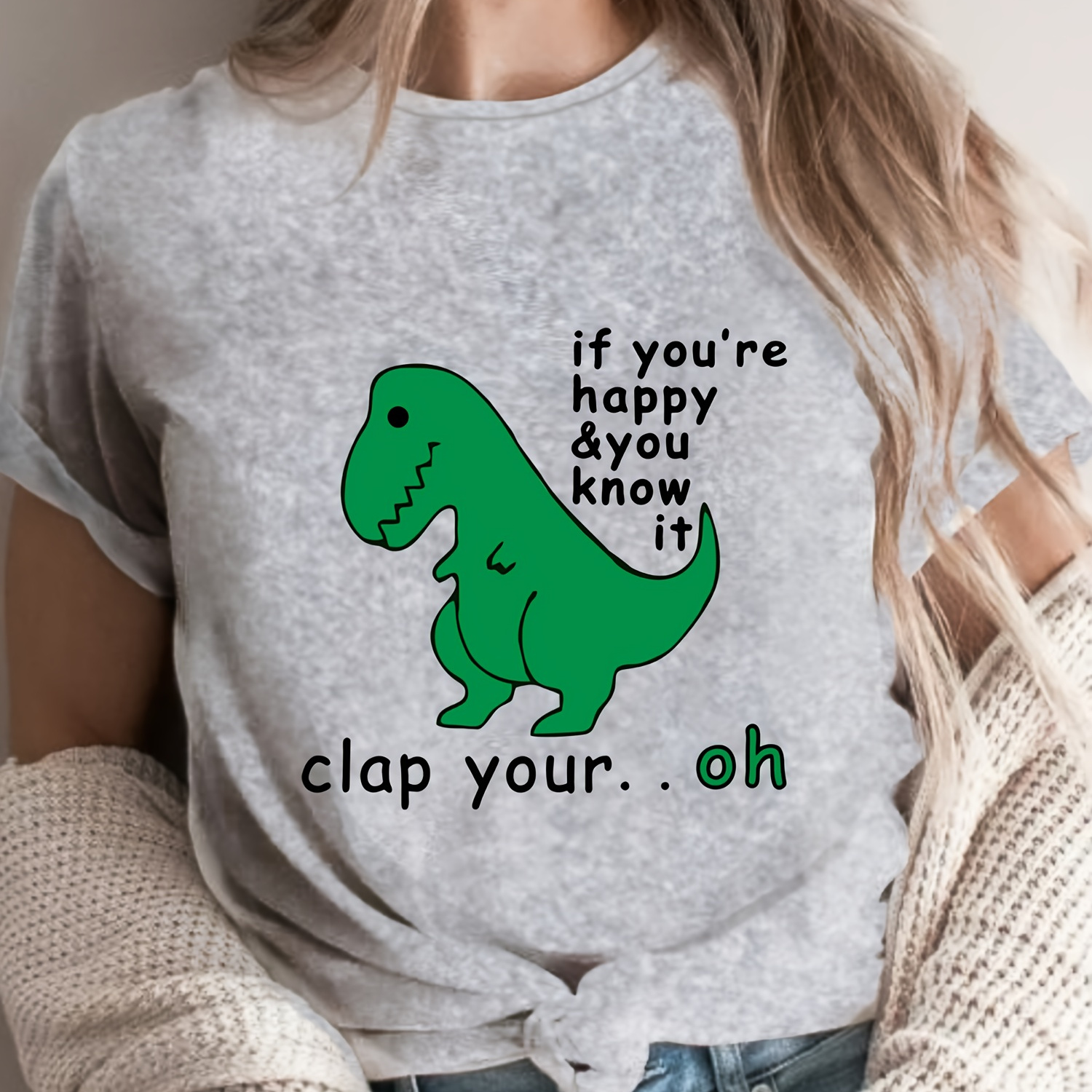 

T-shirt Imprimé Dinosaure Cartoon & Lettre, Haut Décontracté À Manches Courtes Et Col Rond Pour Le Printemps Et L'été, Vêtements Pour Femmes