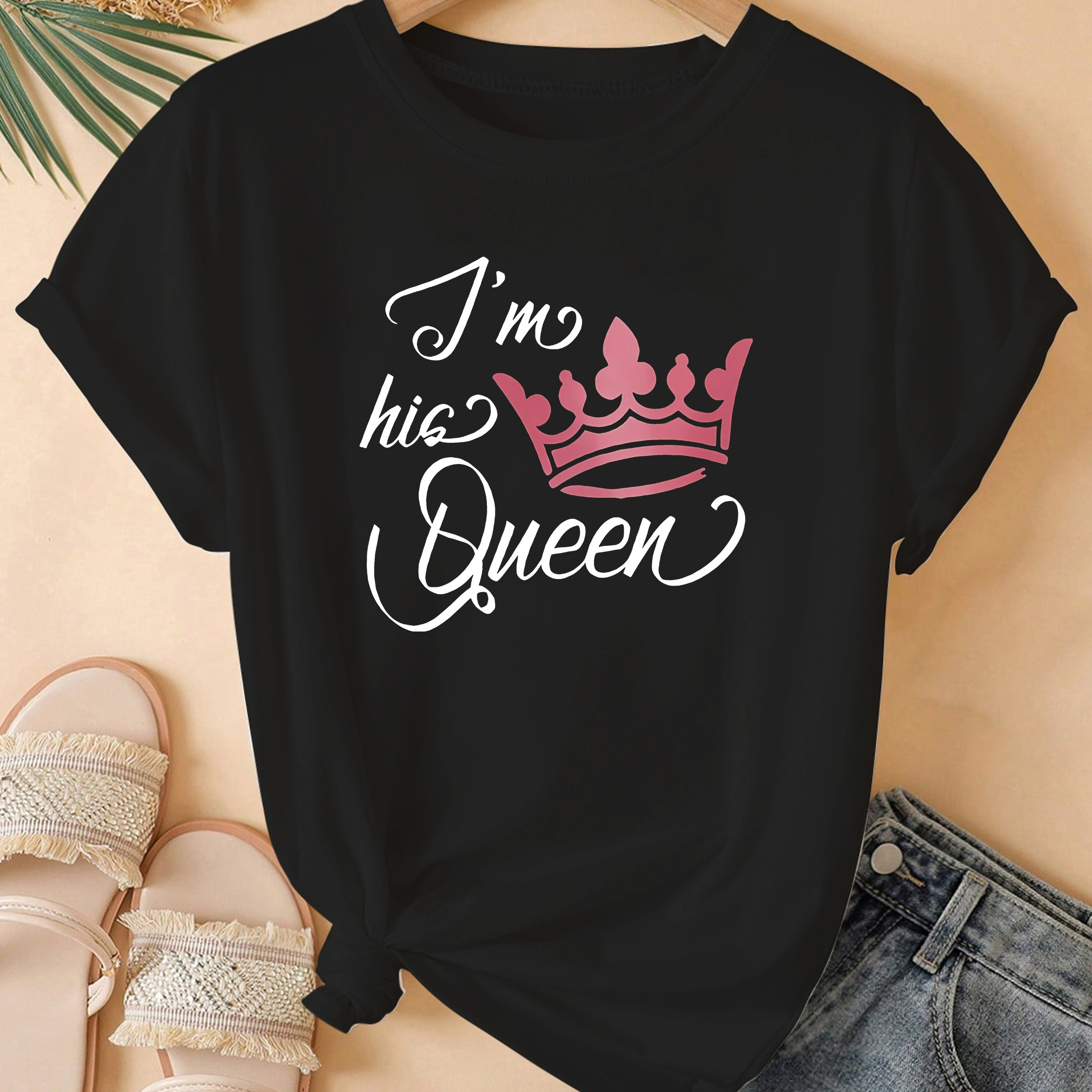 

Women's Plus Size Casual Sporty T-shirt, Crown & 'i'm His Queen' Print, Comfort Fit Short Sleeve Tee, Fashion Breathable Casual Top