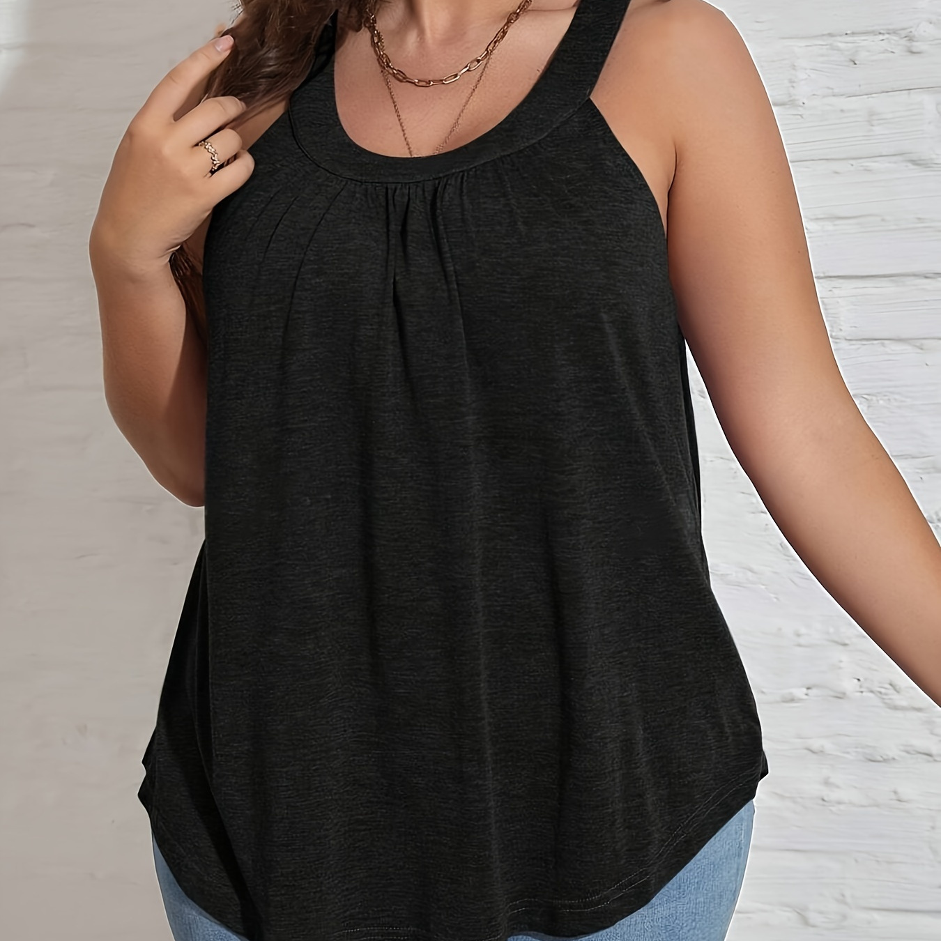 

Plus Size Ruched Solid Tank Top, Casual Crew Neck Sleeveless Top For Summer, Women's Plus Size Clothing