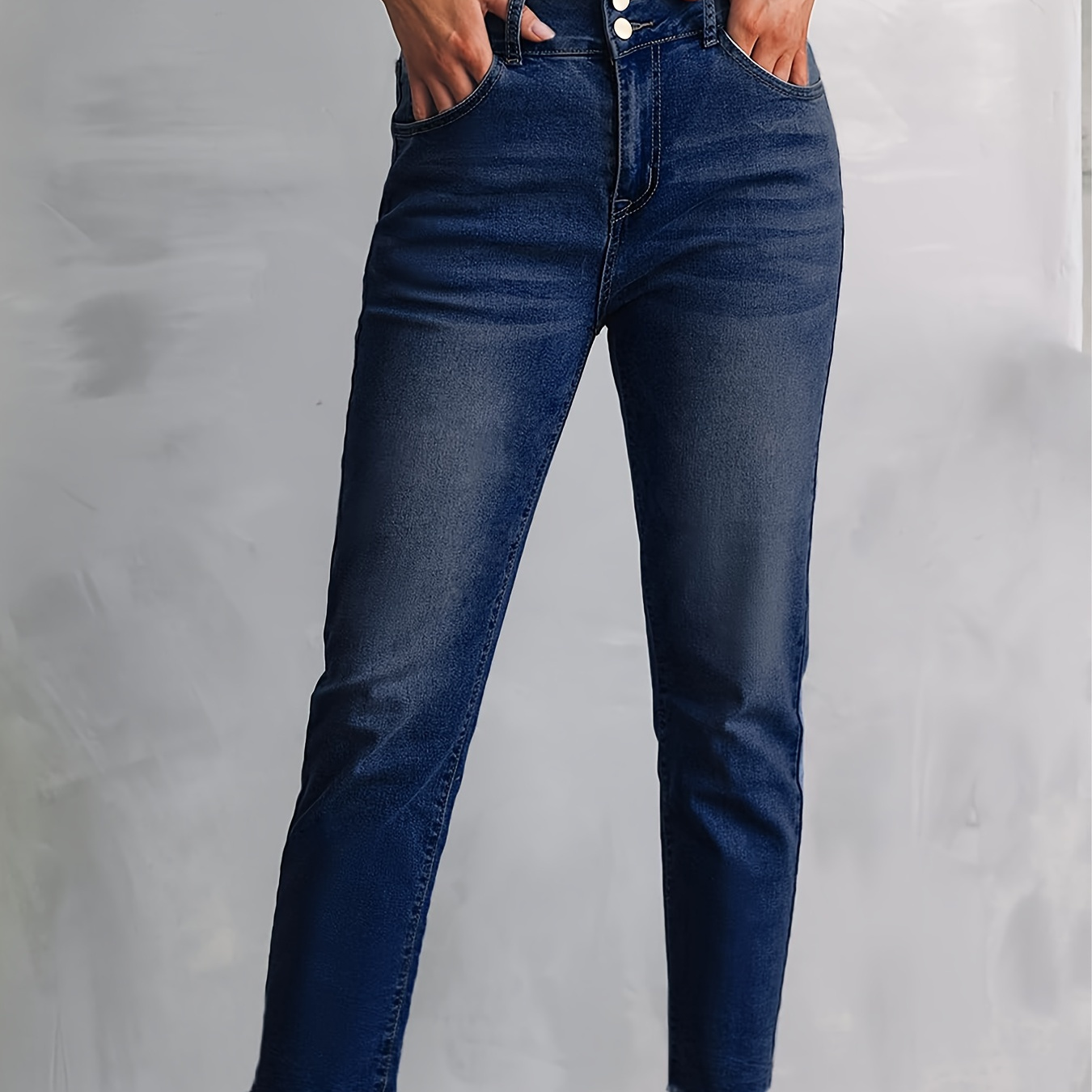 

Jean décontracté taille haute en coton stretch pour femme avec spandex, coupe quatre saisons, poches et design classique.