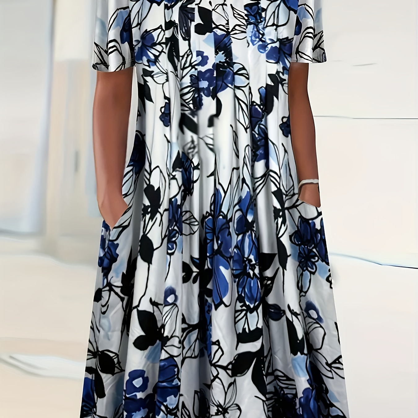 

Robe plissée à imprimé floral grande taille, robe décontractée à manches courtes et col rond avec poches pour et l'été, vêtements grande taille pour femmes