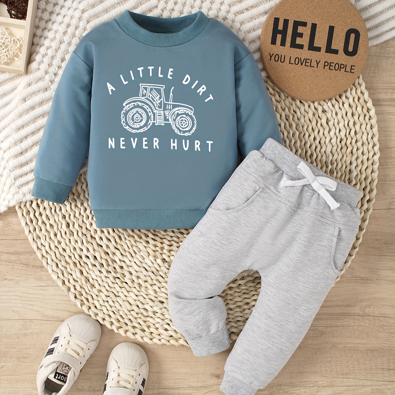 

2pcs Baby Boy's Casual A Little Dirt Never Hurt Print Long Sleeve Sweatshirt & Jogger Pants Set