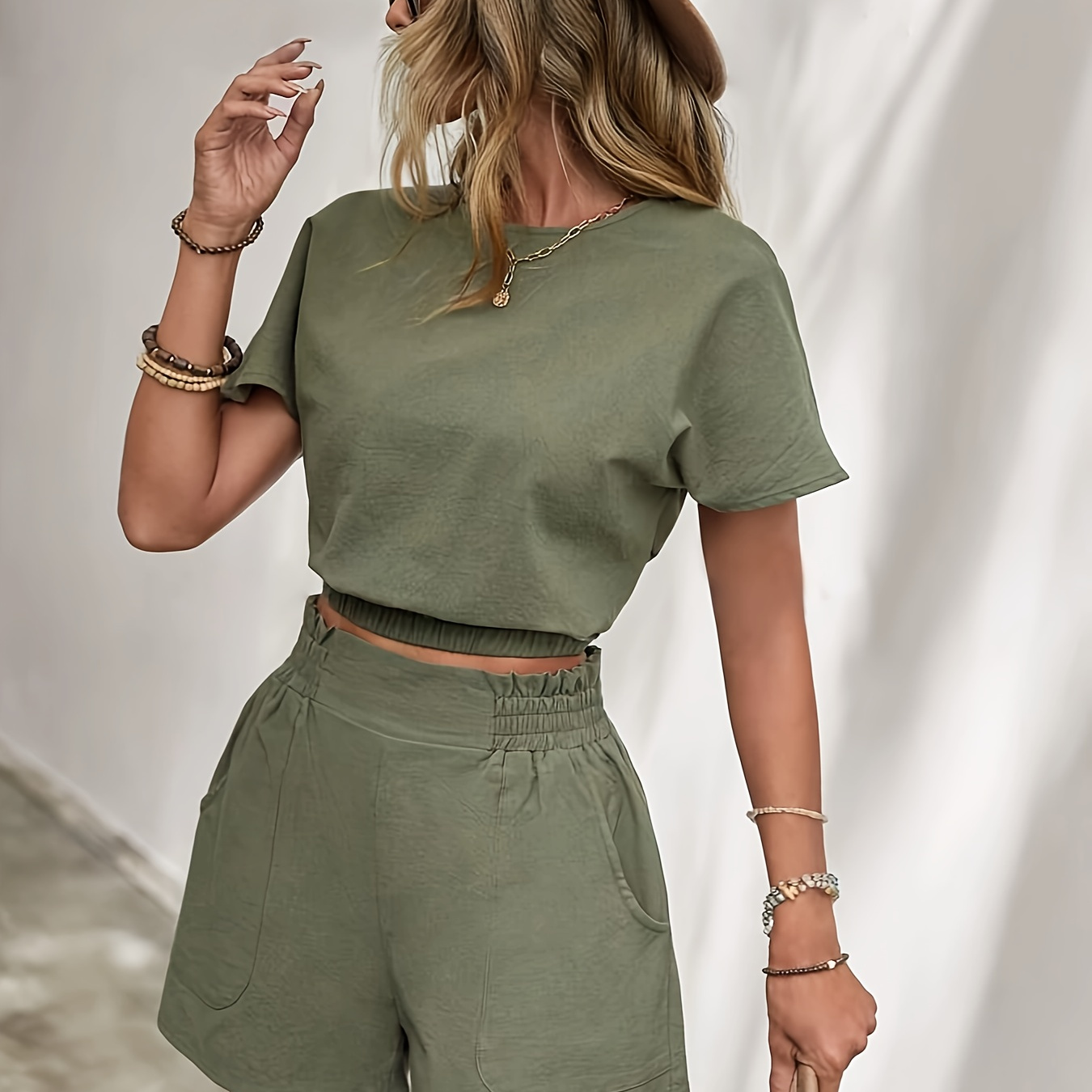 

Casual Solid Color Shorts Set, Short Sleeve Cinched Waist T-shirt & Elastic Waist Shorts Outfits, Women's Clothing