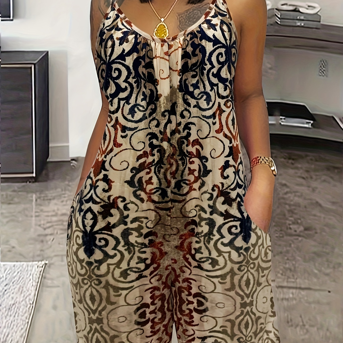 

Plus Size Leopard Print Slip Romper, Casual Crew Neck Sleeveless Pockets Romper, Women's Plus Size clothing
