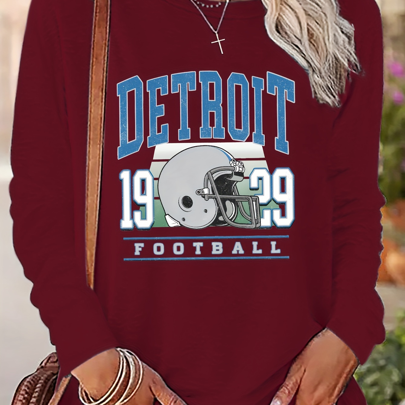 

1pc Women's Long Sleeve T- , Polyester Round Tee, Regular Length, / , Knitted