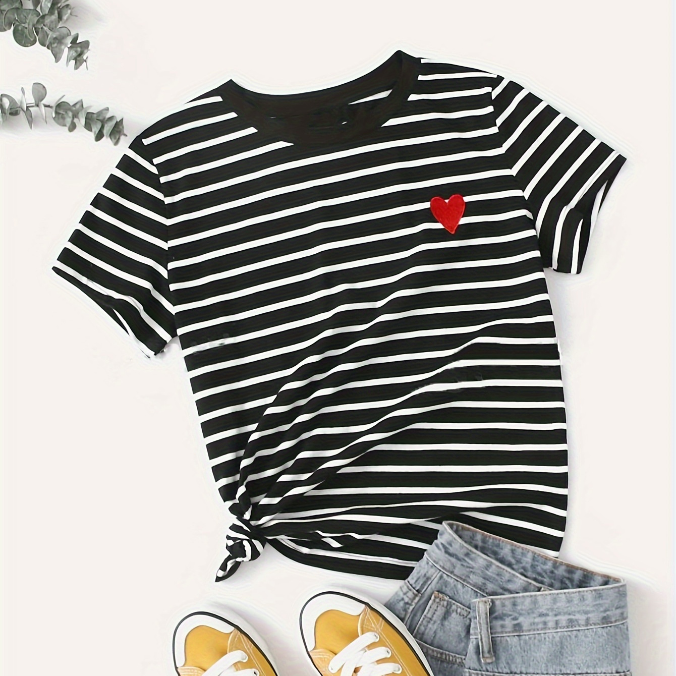 

Stripe Print Heart Embroidered T-shirt, Casual Crew Neck Short Sleeve Top For Spring & Summer, Women's Clothing